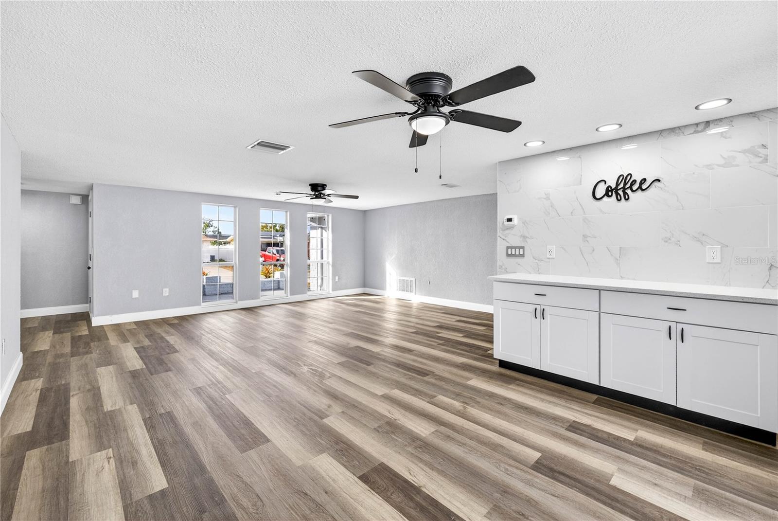 BUILT-IN BUFFET/ COFFEE BAR IN DINING ROOM