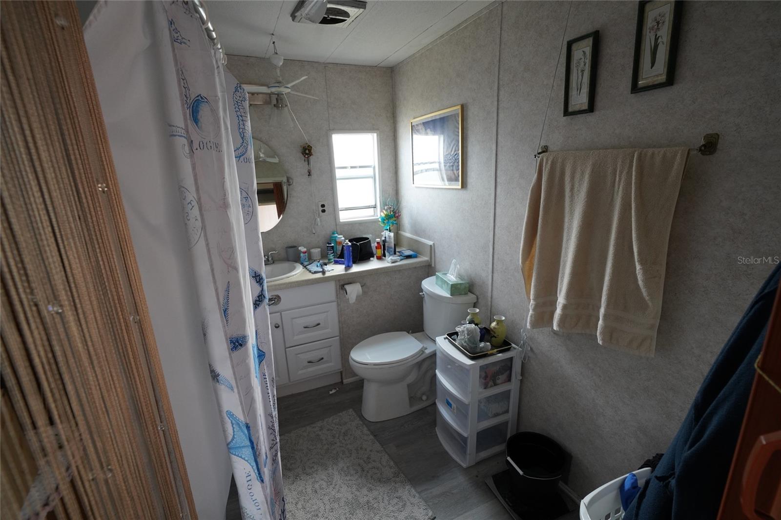 TB8460505 Property Photo