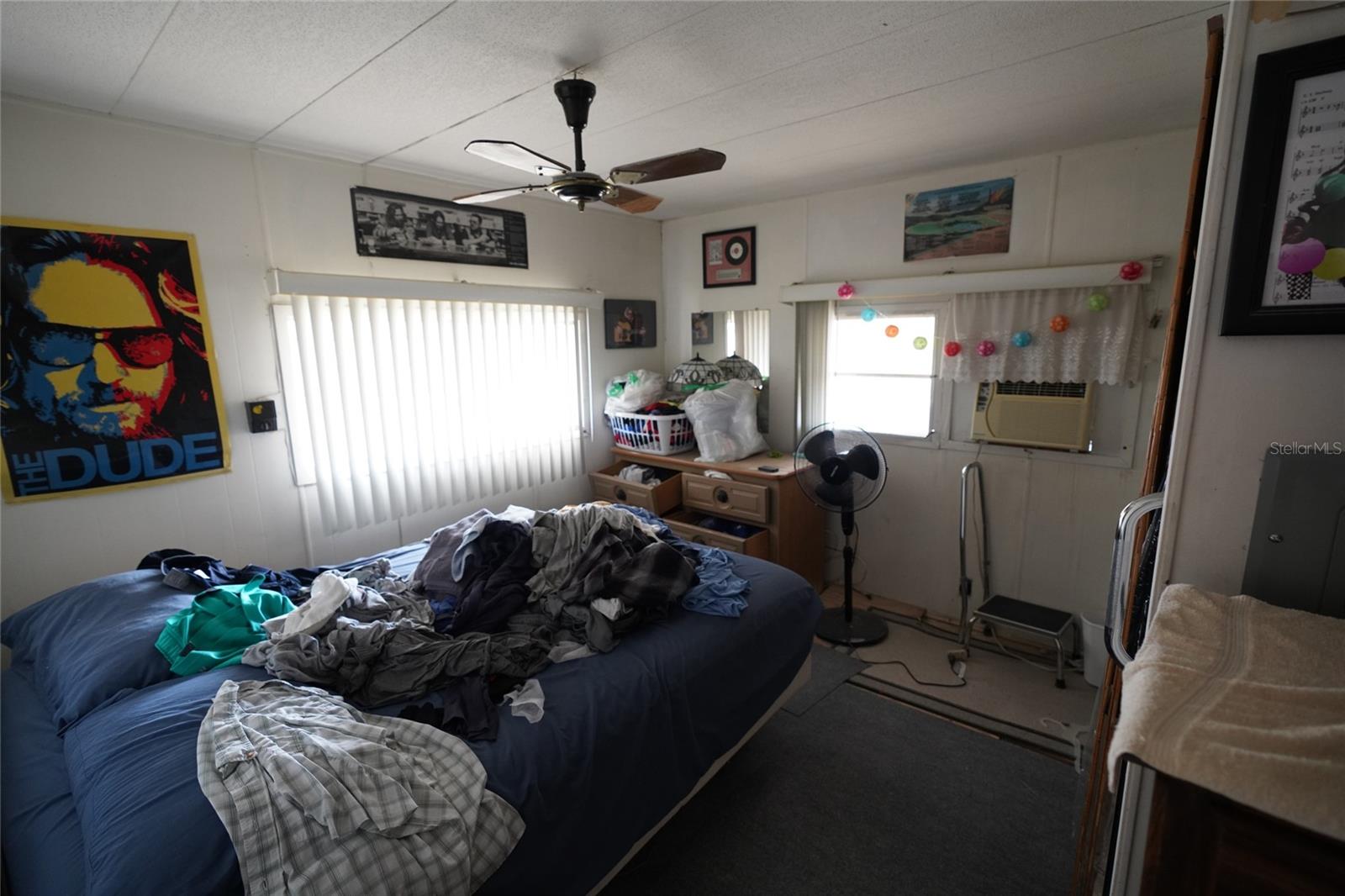 TB8460505 Property Photo