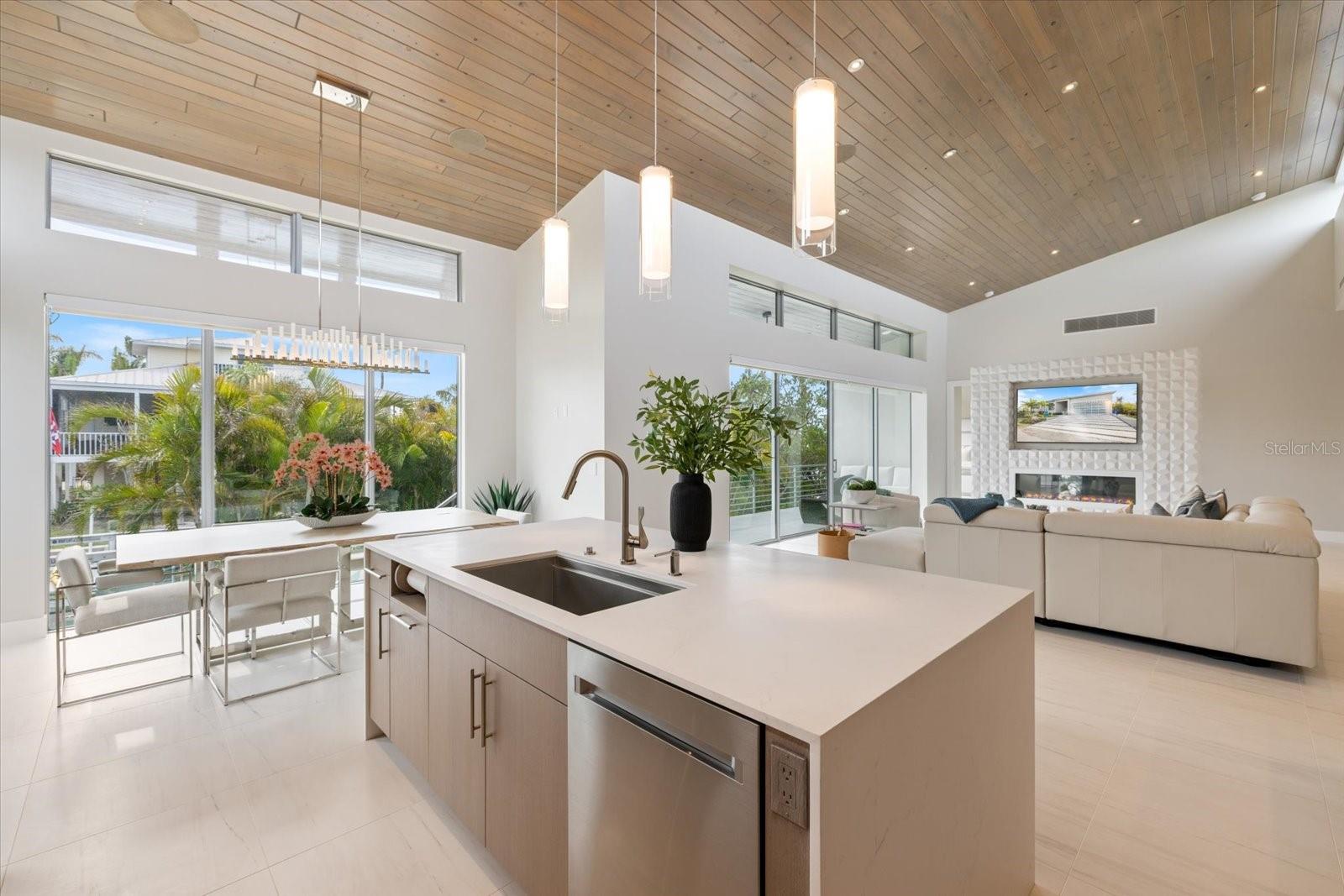 A4676770 Property Photo