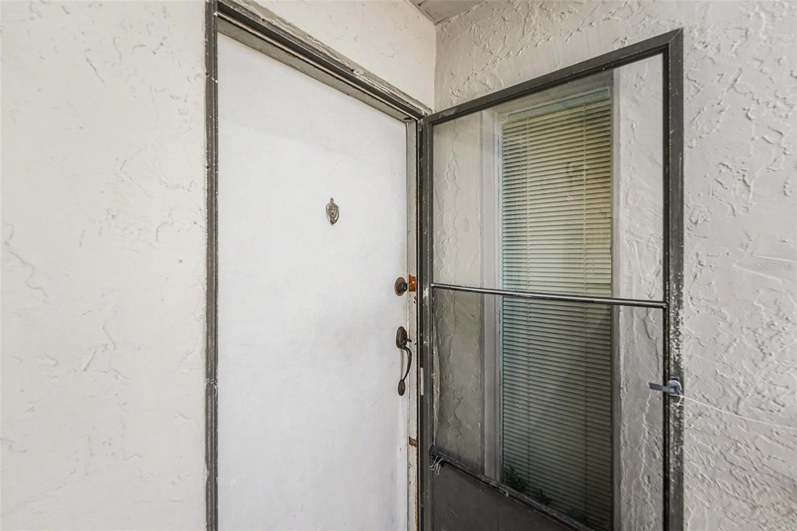 TB8460533 Property Photo