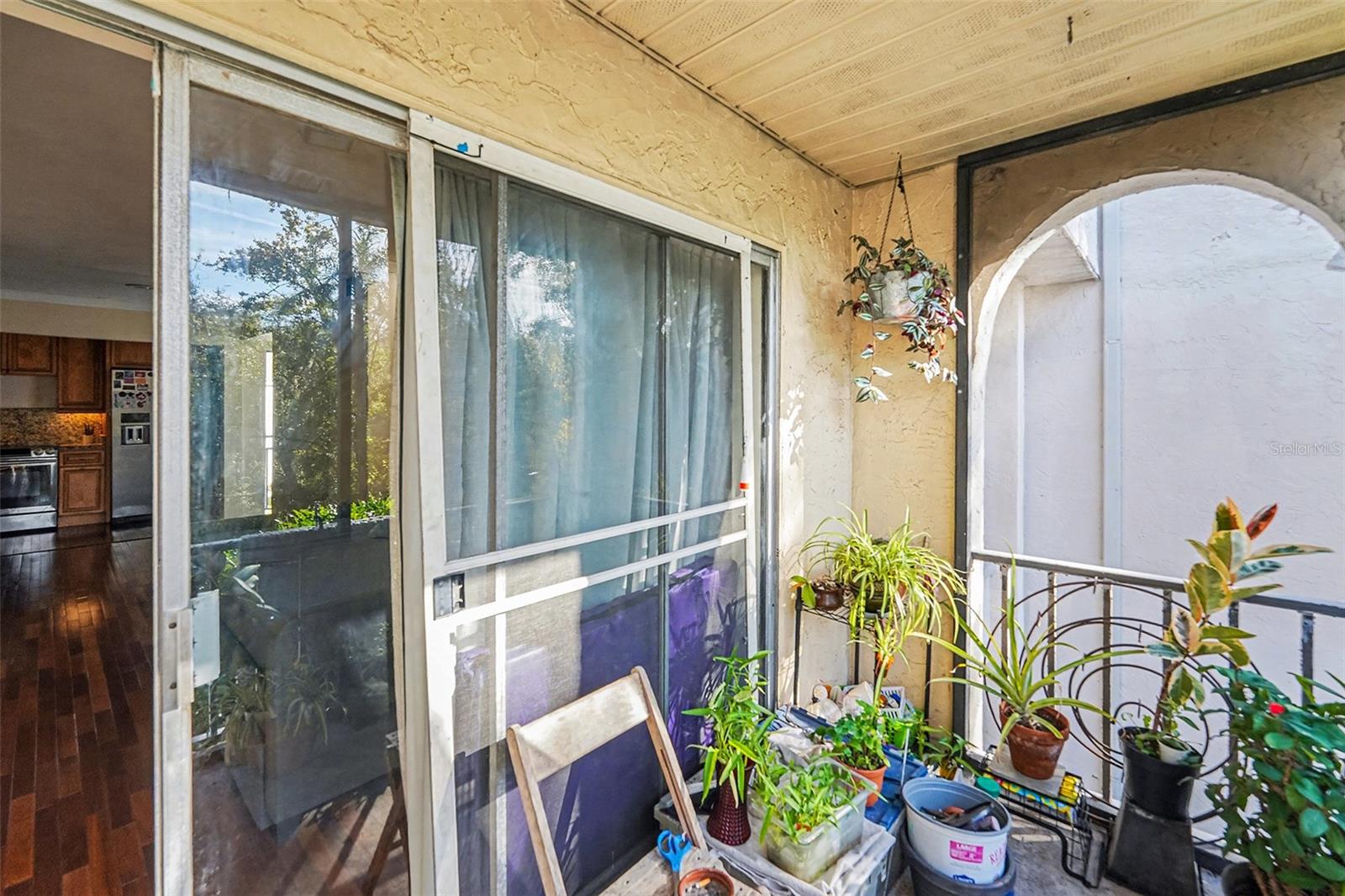 TB8460533 Property Photo