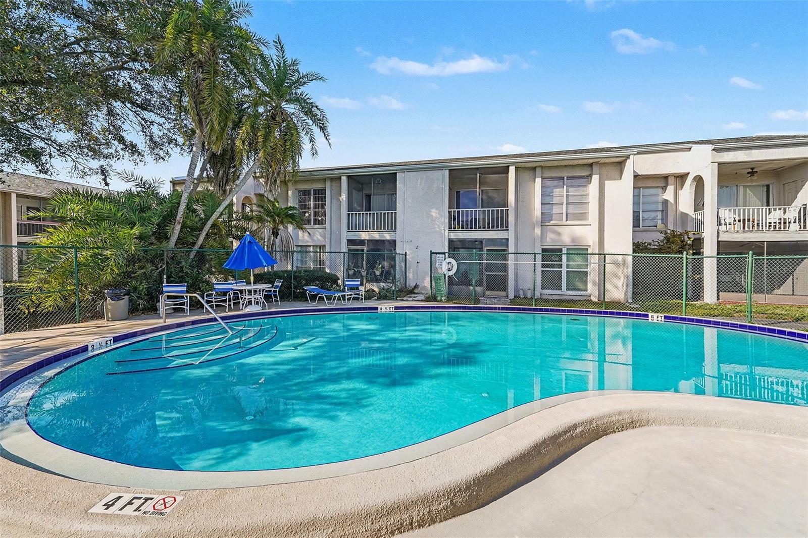 TB8460533 Property Photo