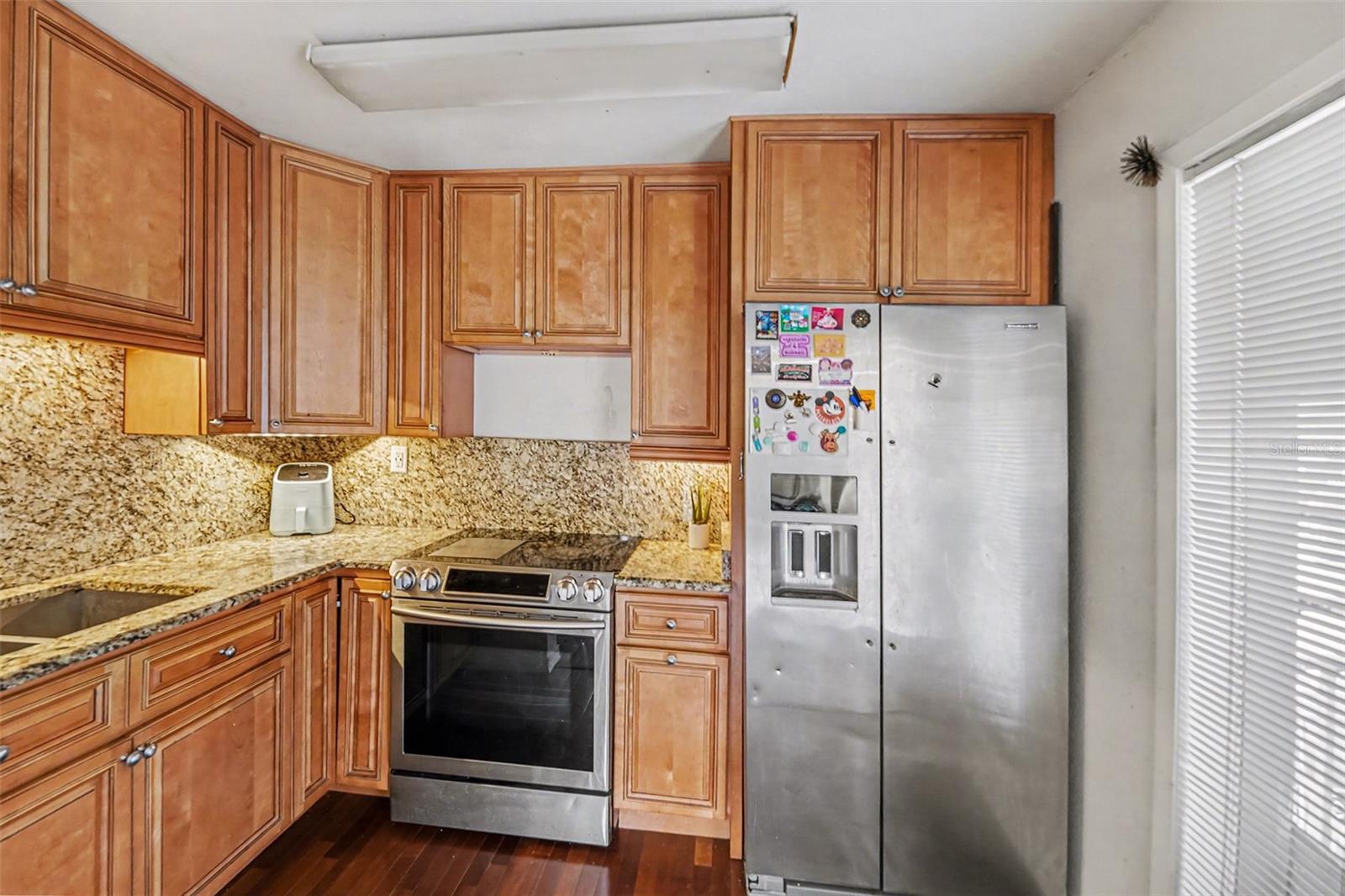 TB8460533 Property Photo