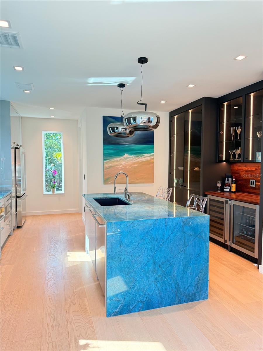 O6370729 Property Photo