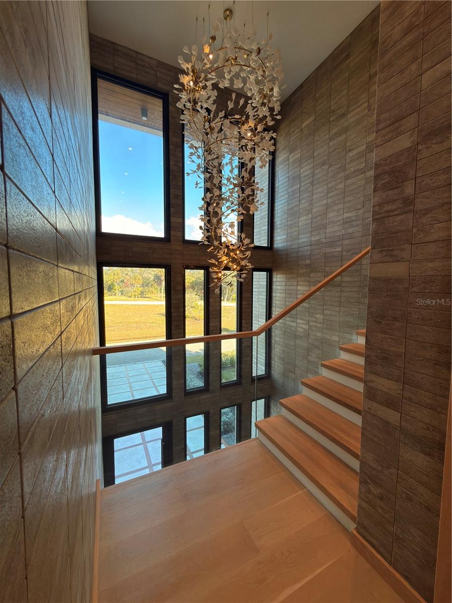 O6370729 Property Photo