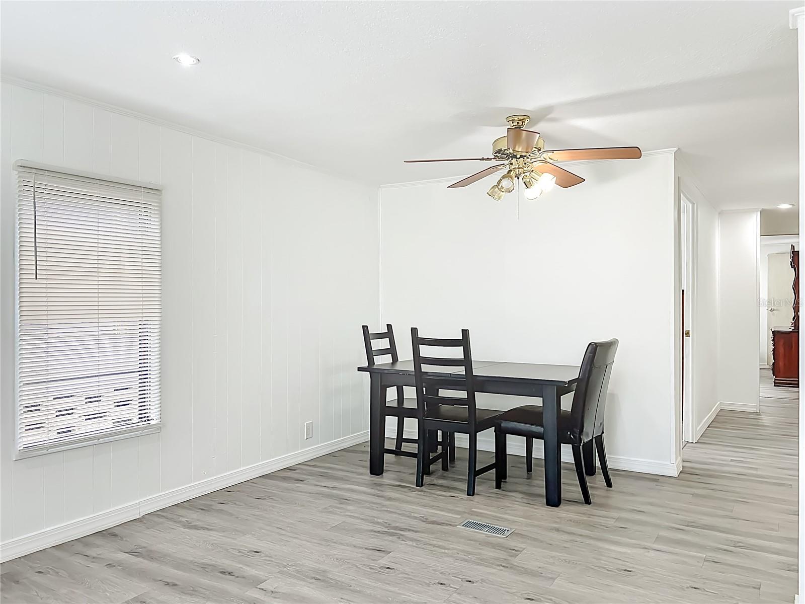 TB8460640 Property Photo