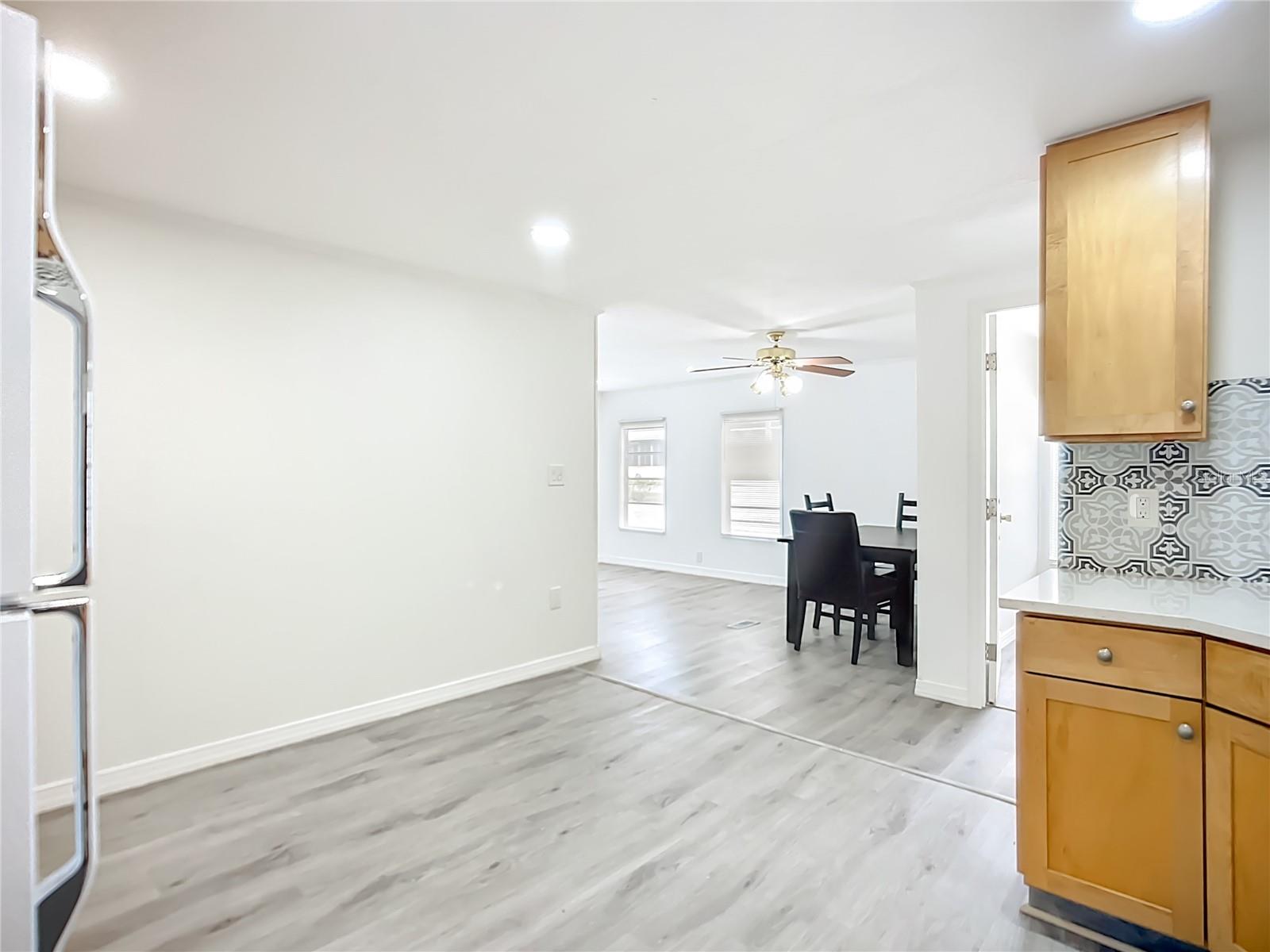 TB8460640 Property Photo