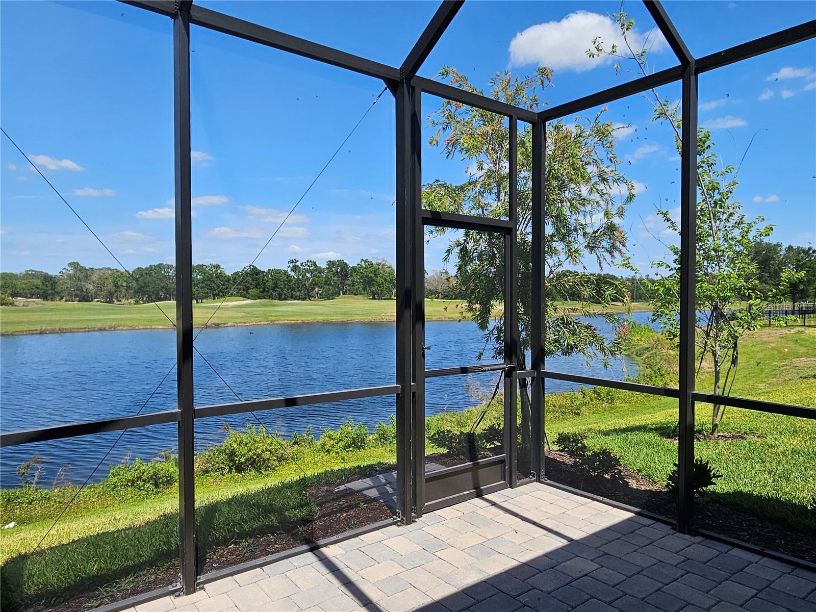 View of Lake from Lanai