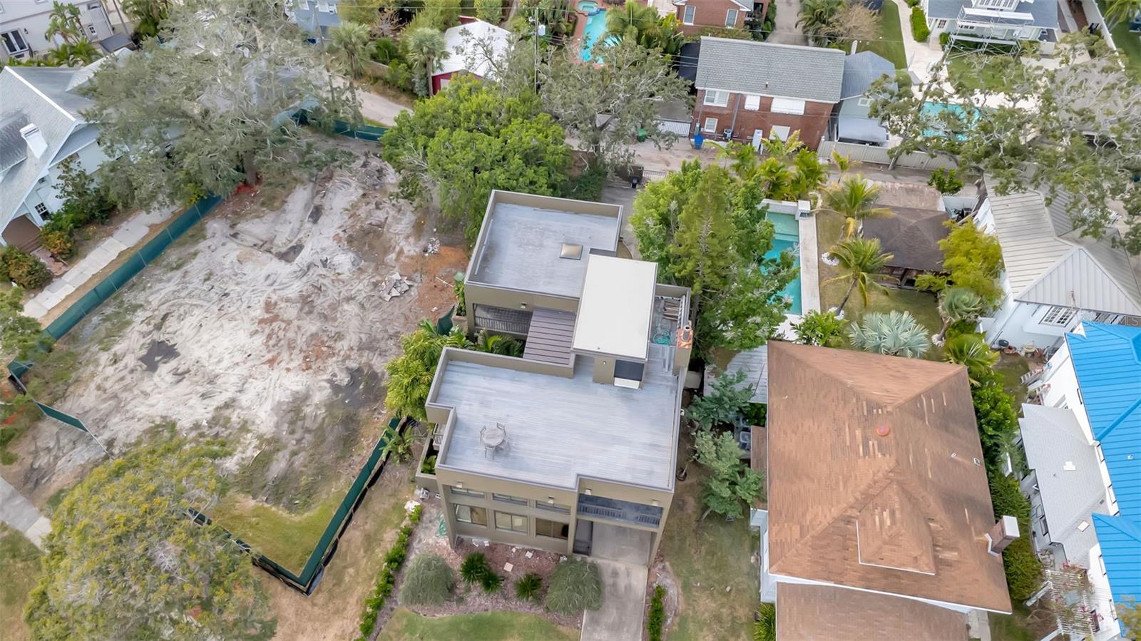 TB8460674 Property Photo