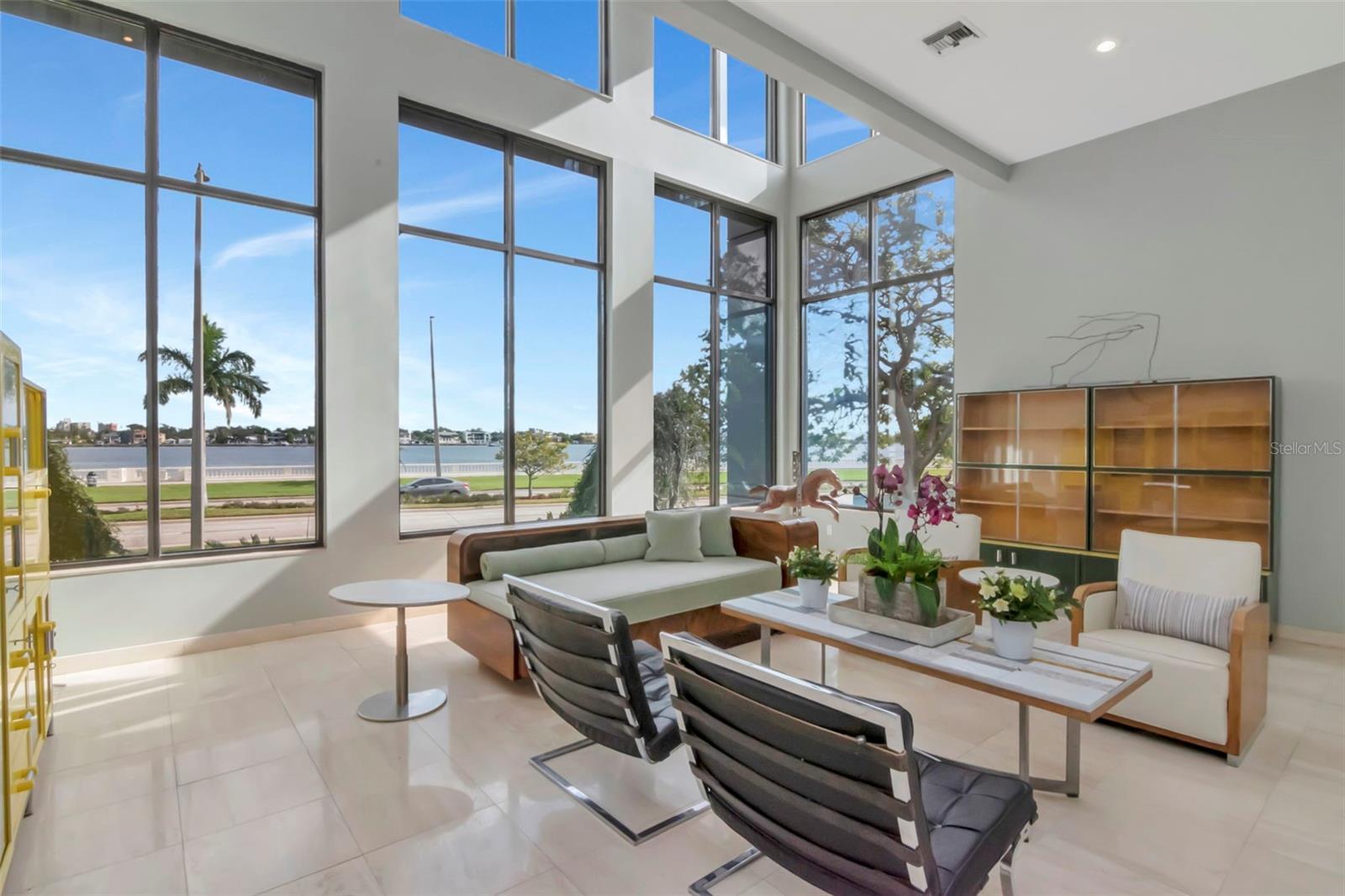 TB8460674 Property Photo