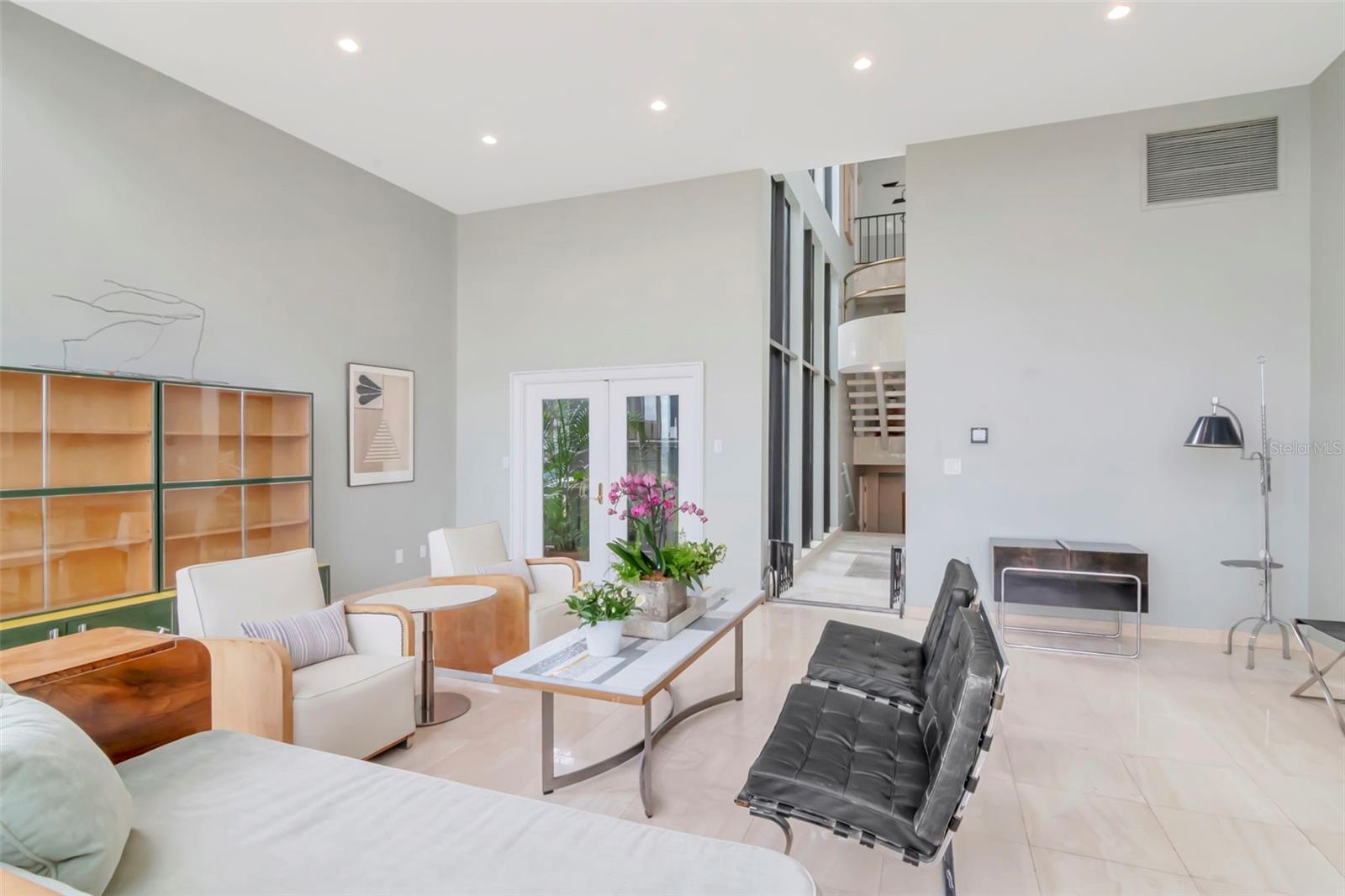 TB8460674 Property Photo