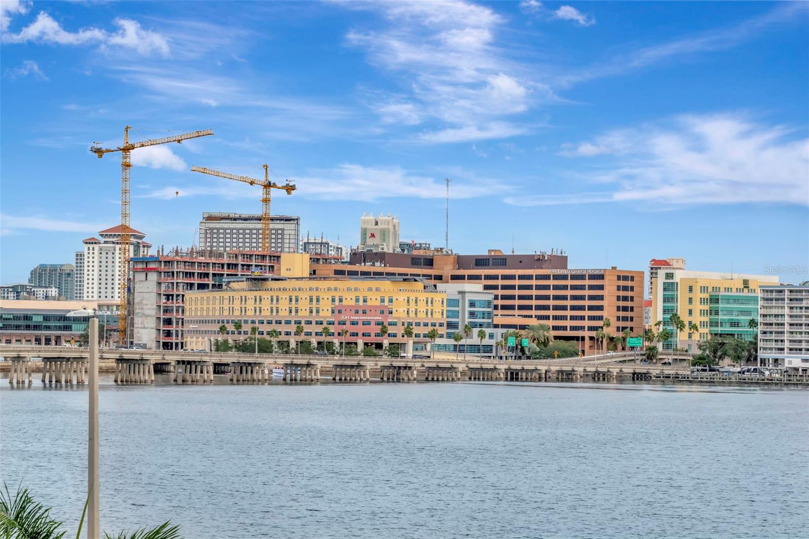 TB8460674 Property Photo