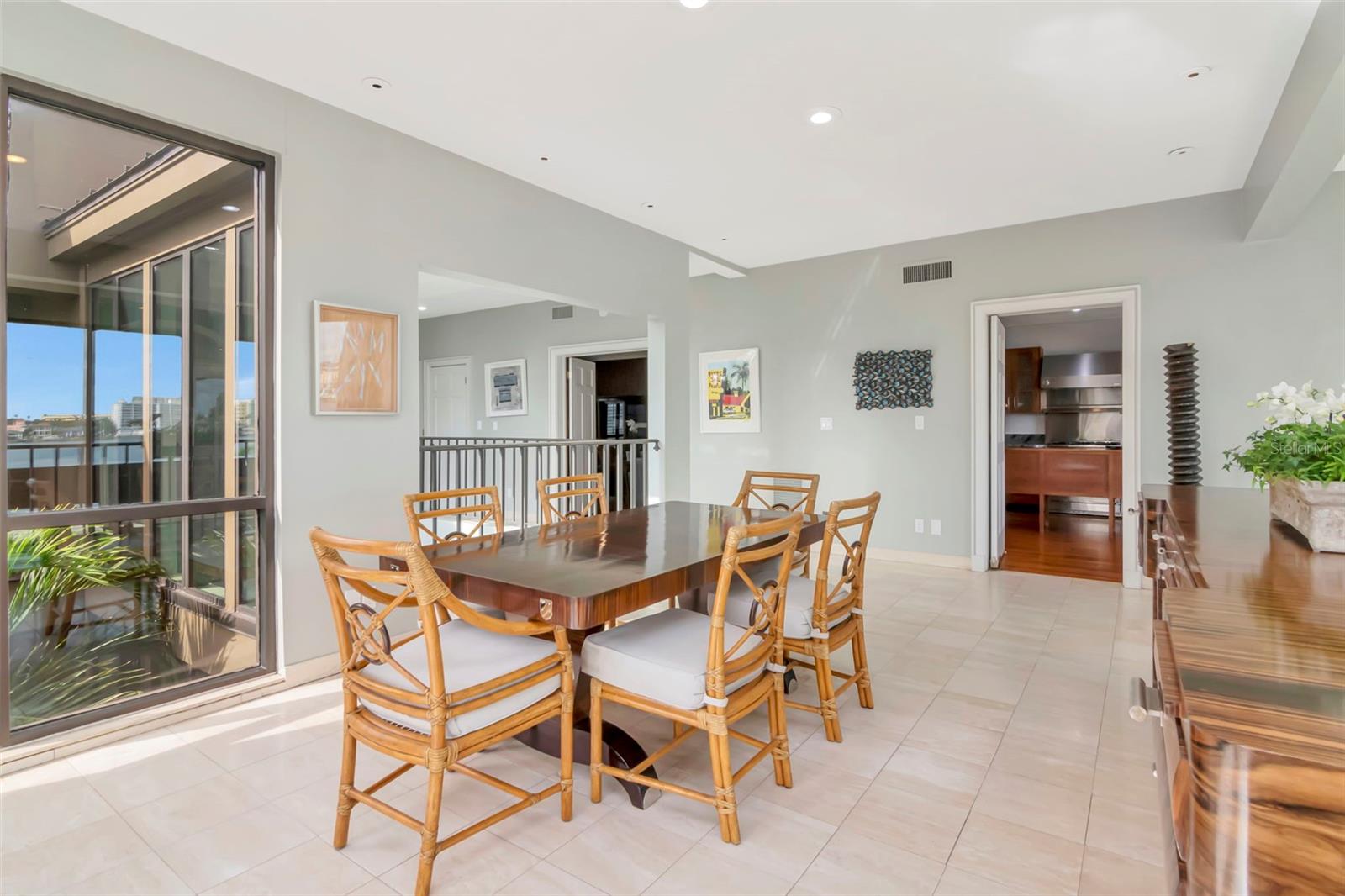 TB8460674 Property Photo