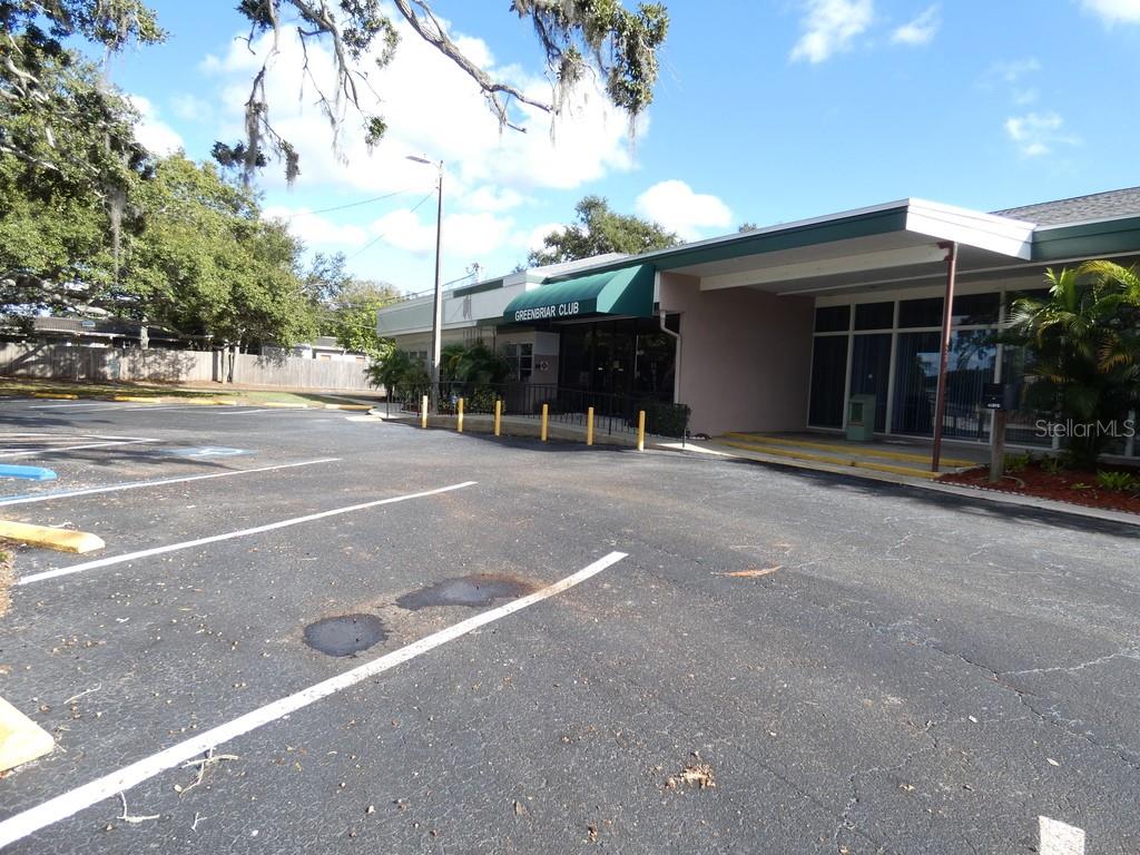 W7881767 Property Photo