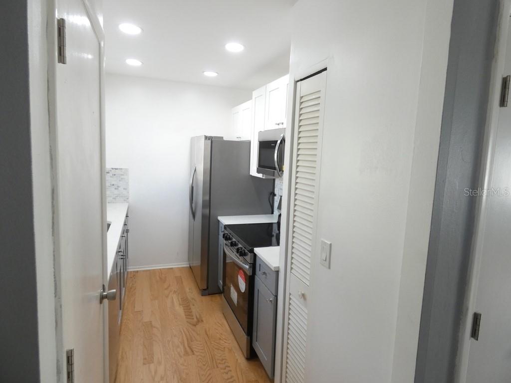 W7881767 Property Photo