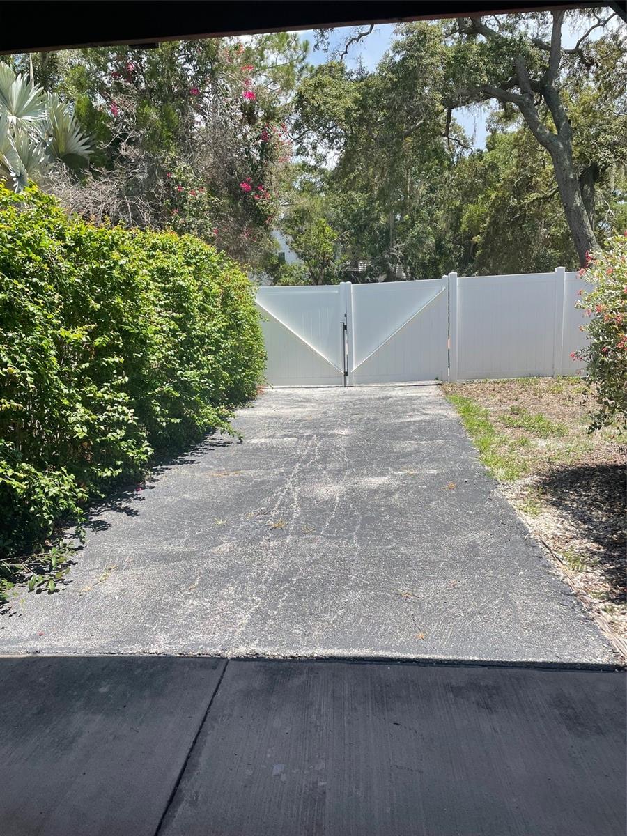 1515 SERPENTINE DR S, ST PETERSBURG, FL, 33705