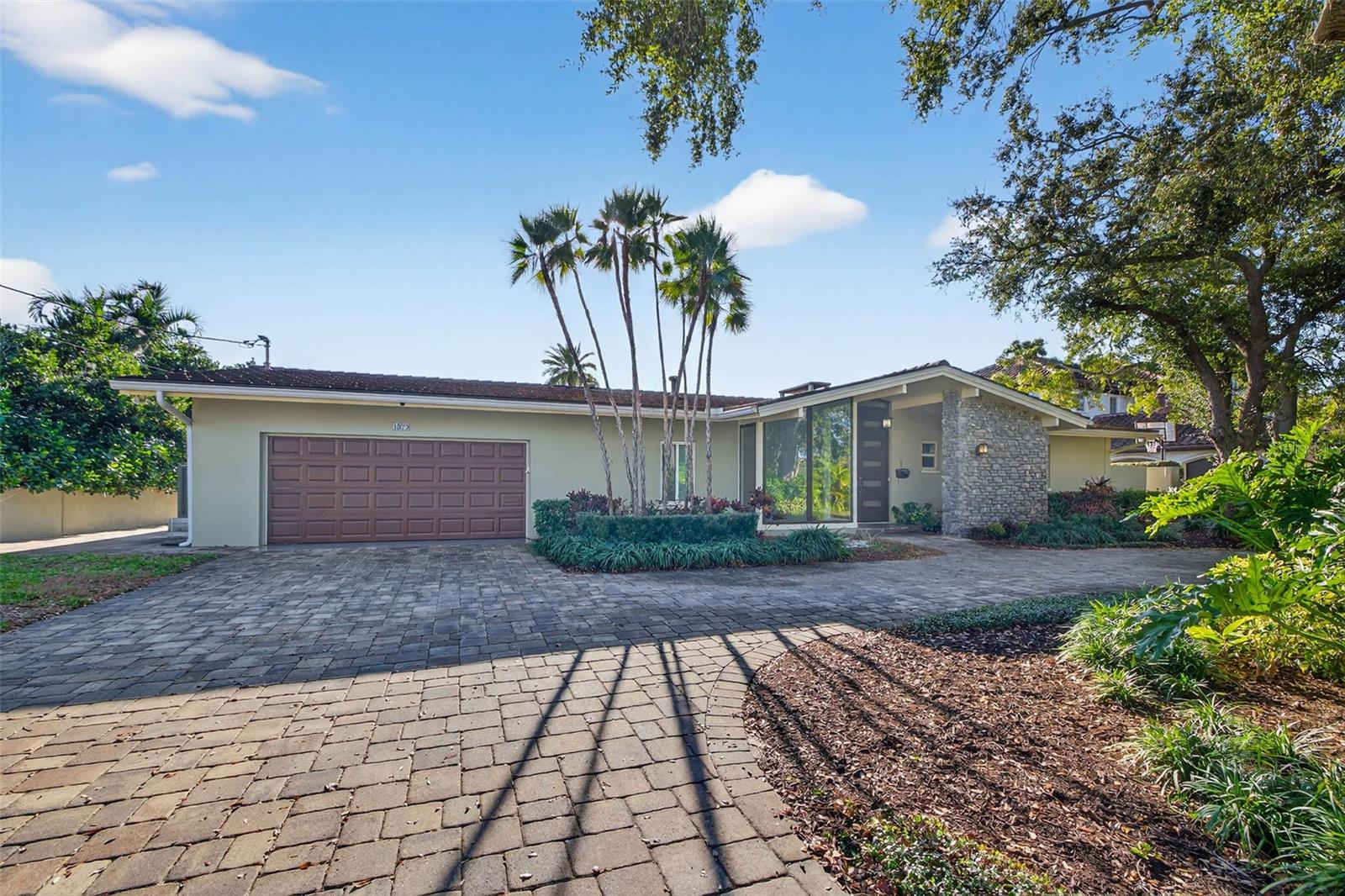 TB8460707 Property Photo