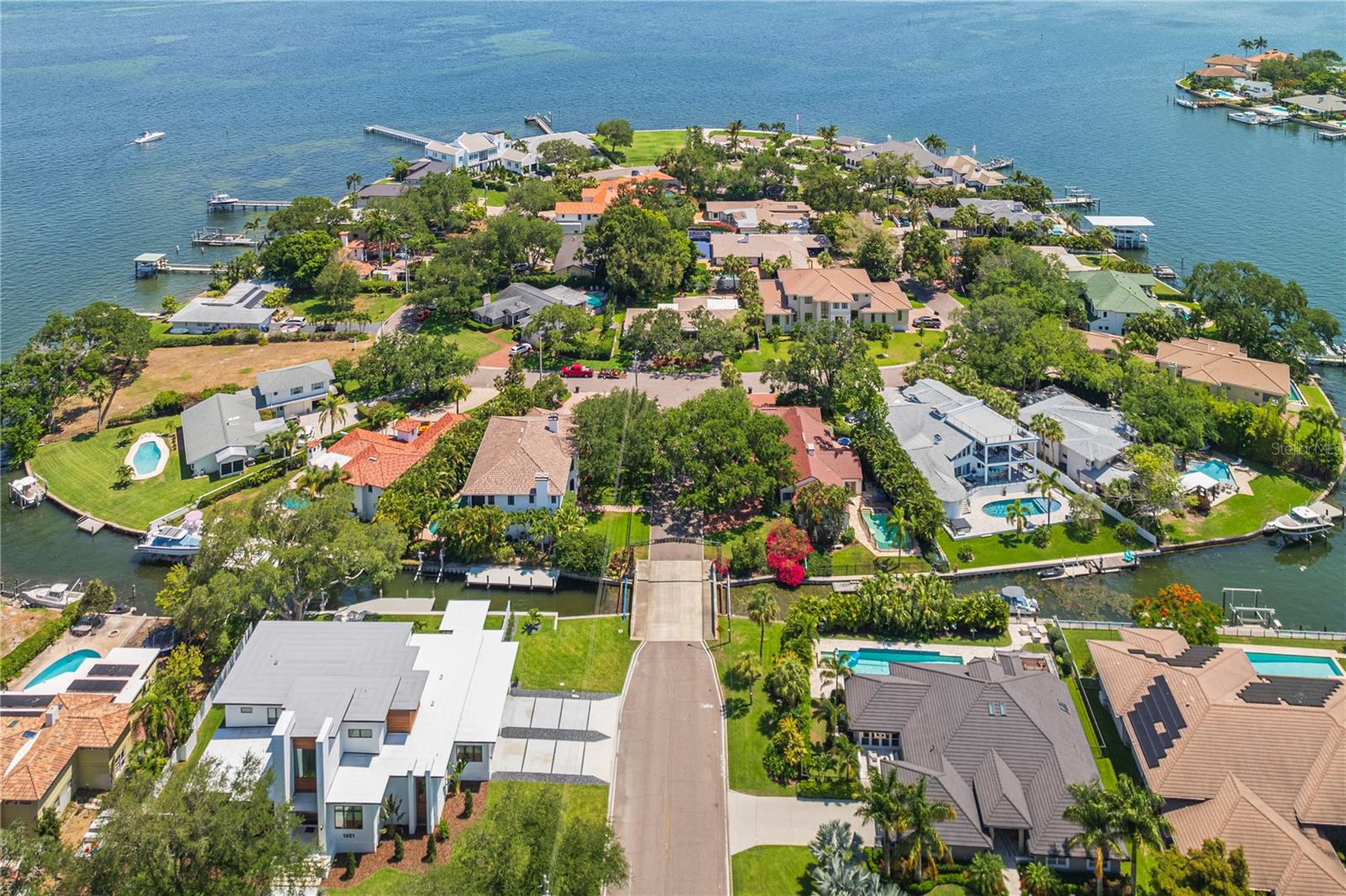 TB8460708 Property Photo