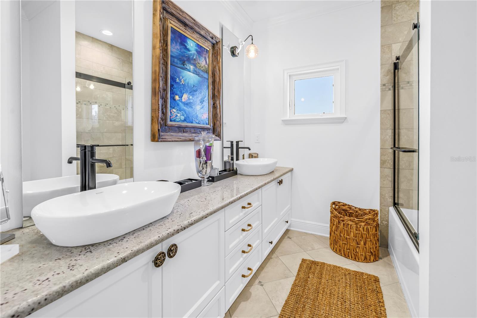 TB8460708 Property Photo