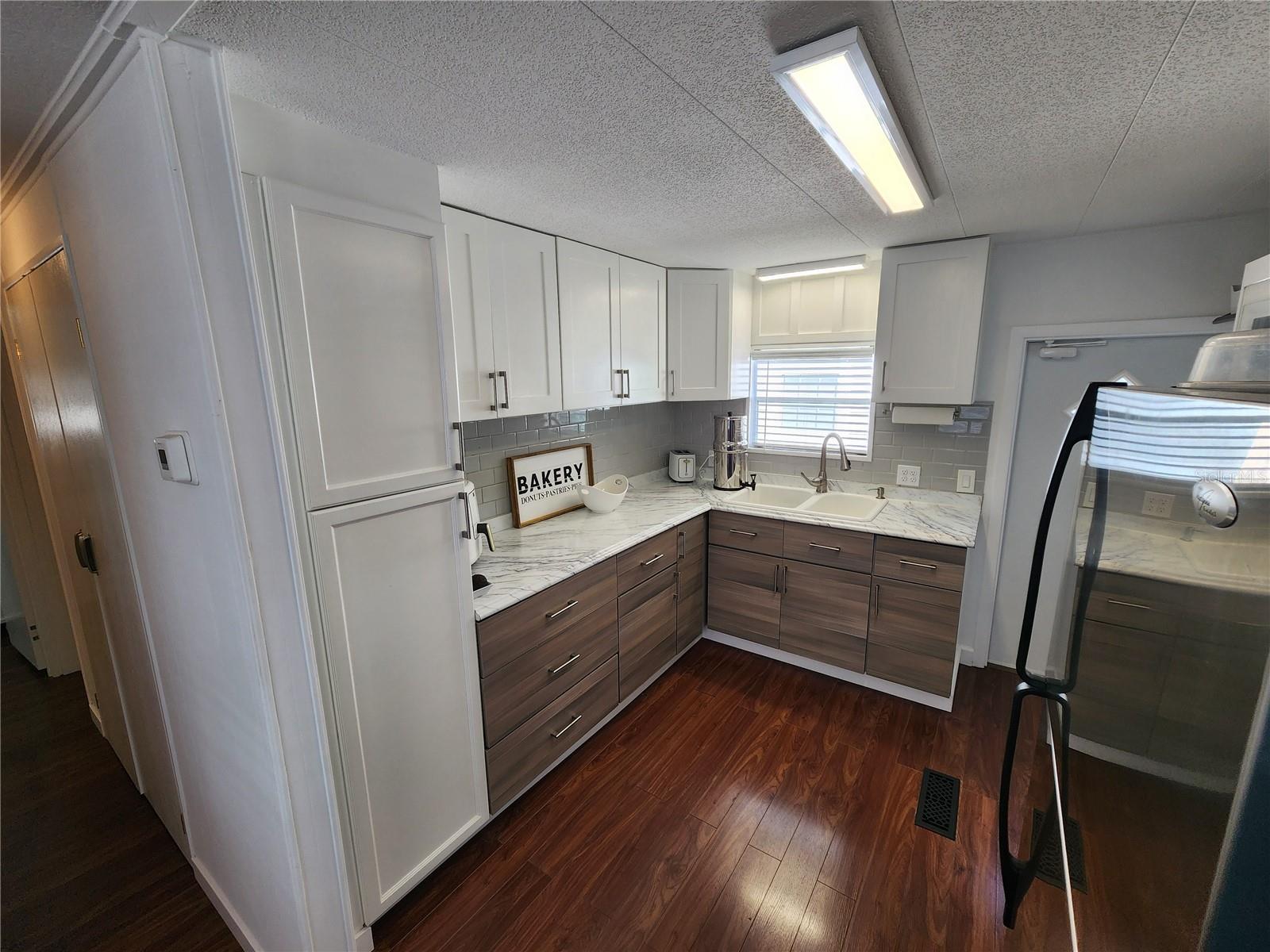 A4676830 Property Photo