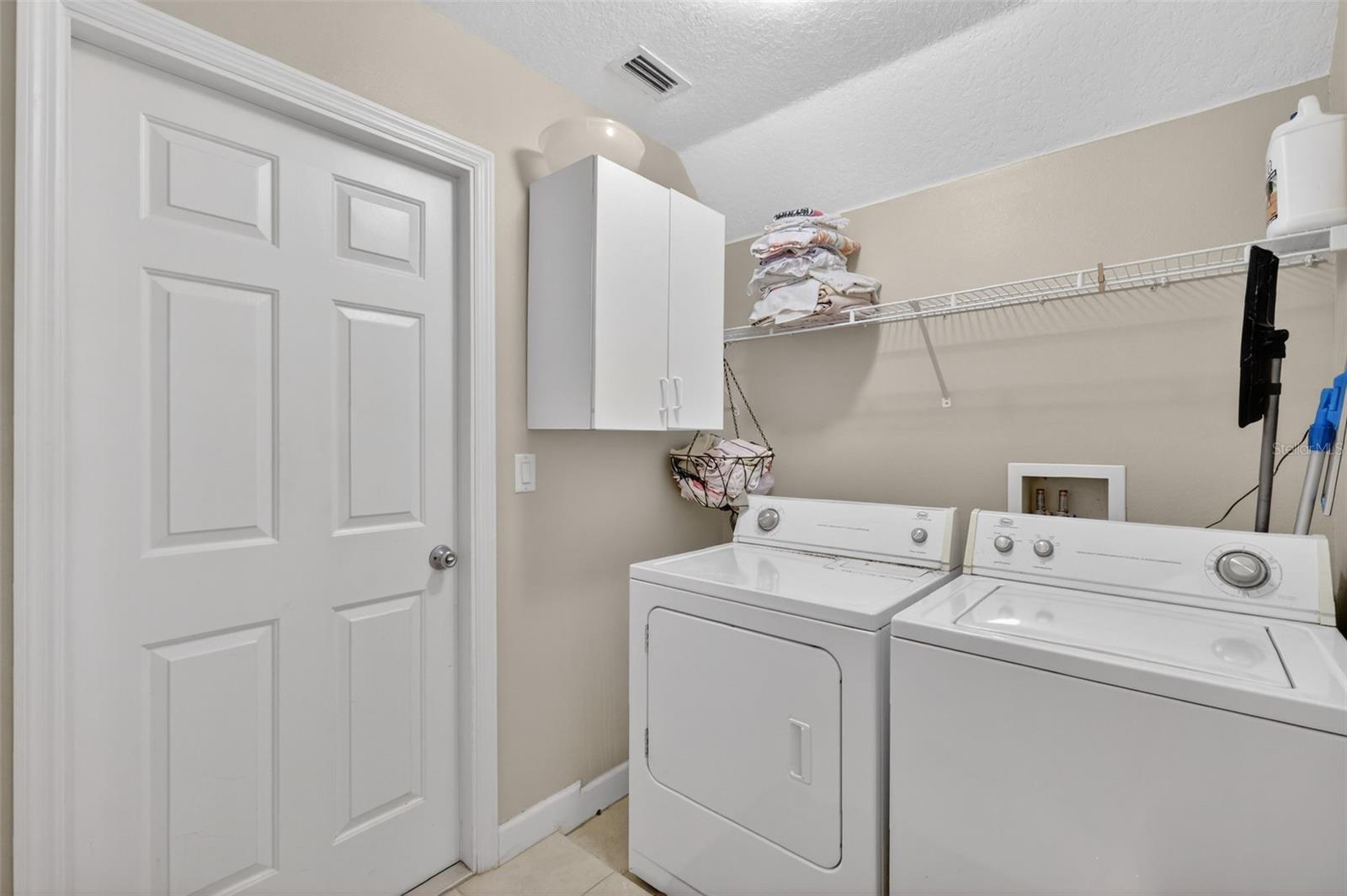 8916 BRIDGEPORT BAY CIR, MOUNT DORA, FL, 32757