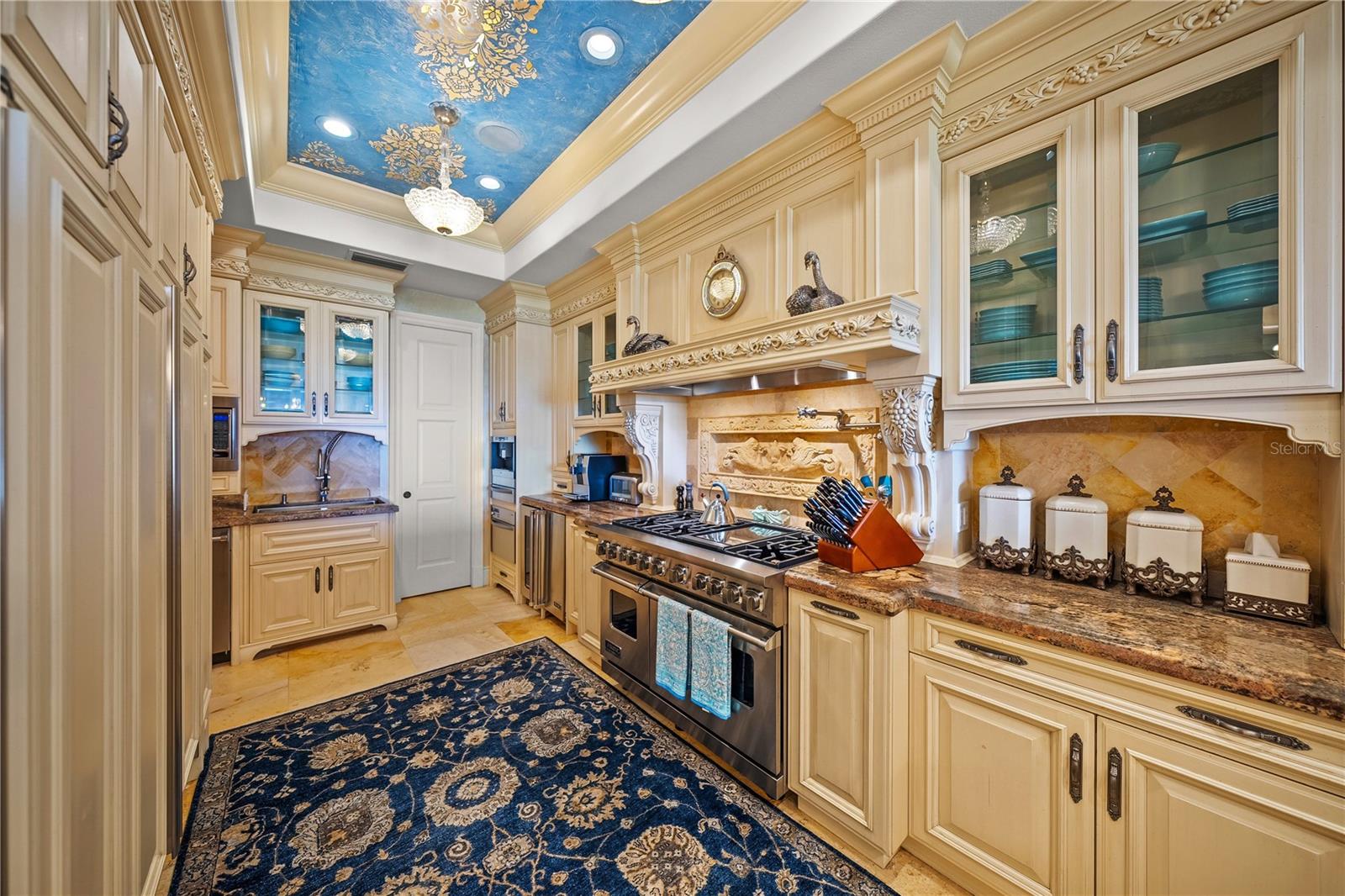 A4676858 Property Photo