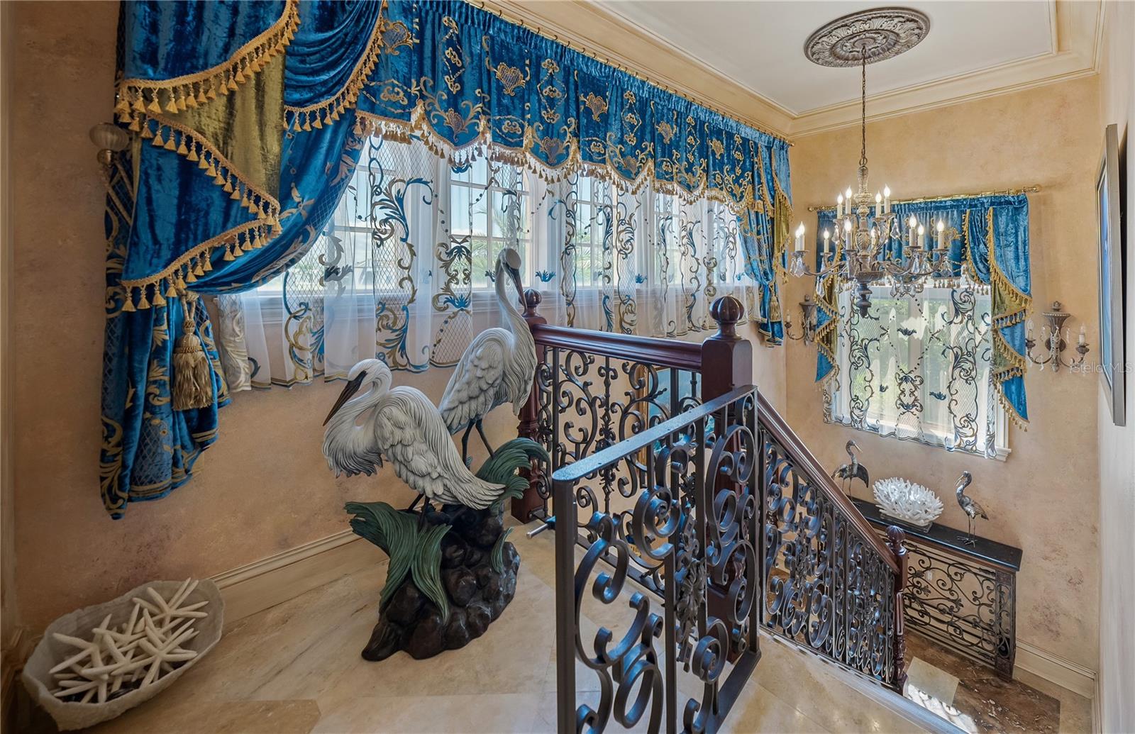 A4676858 Property Photo