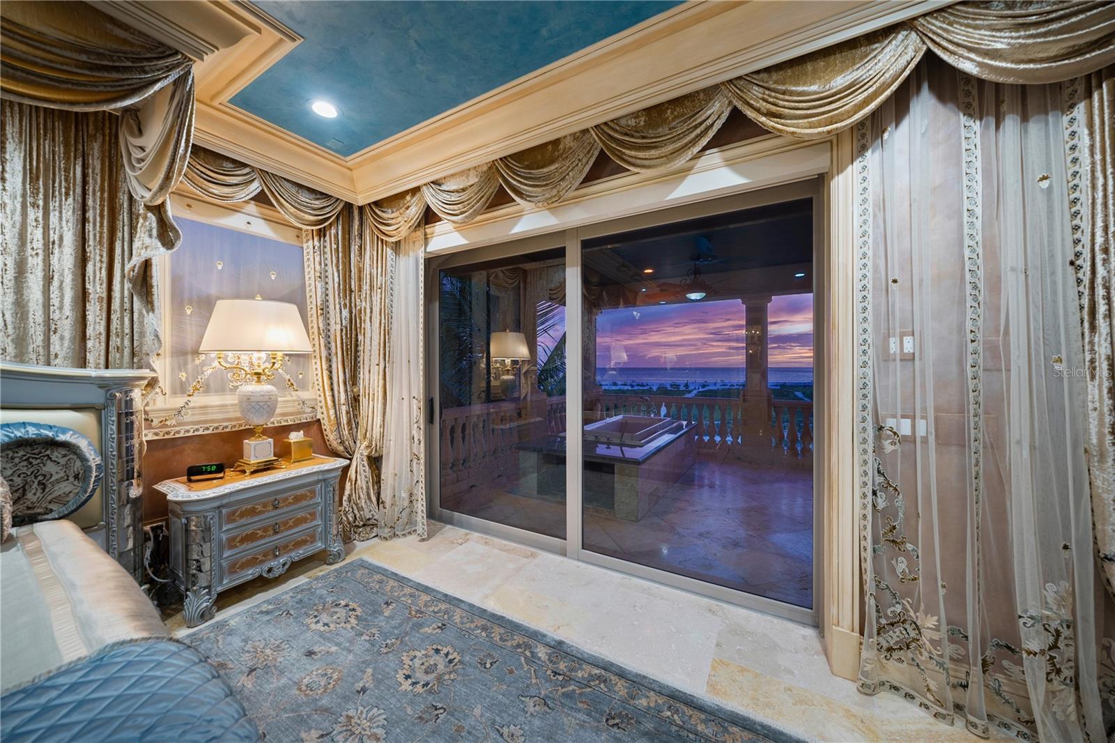 A4676858 Property Photo