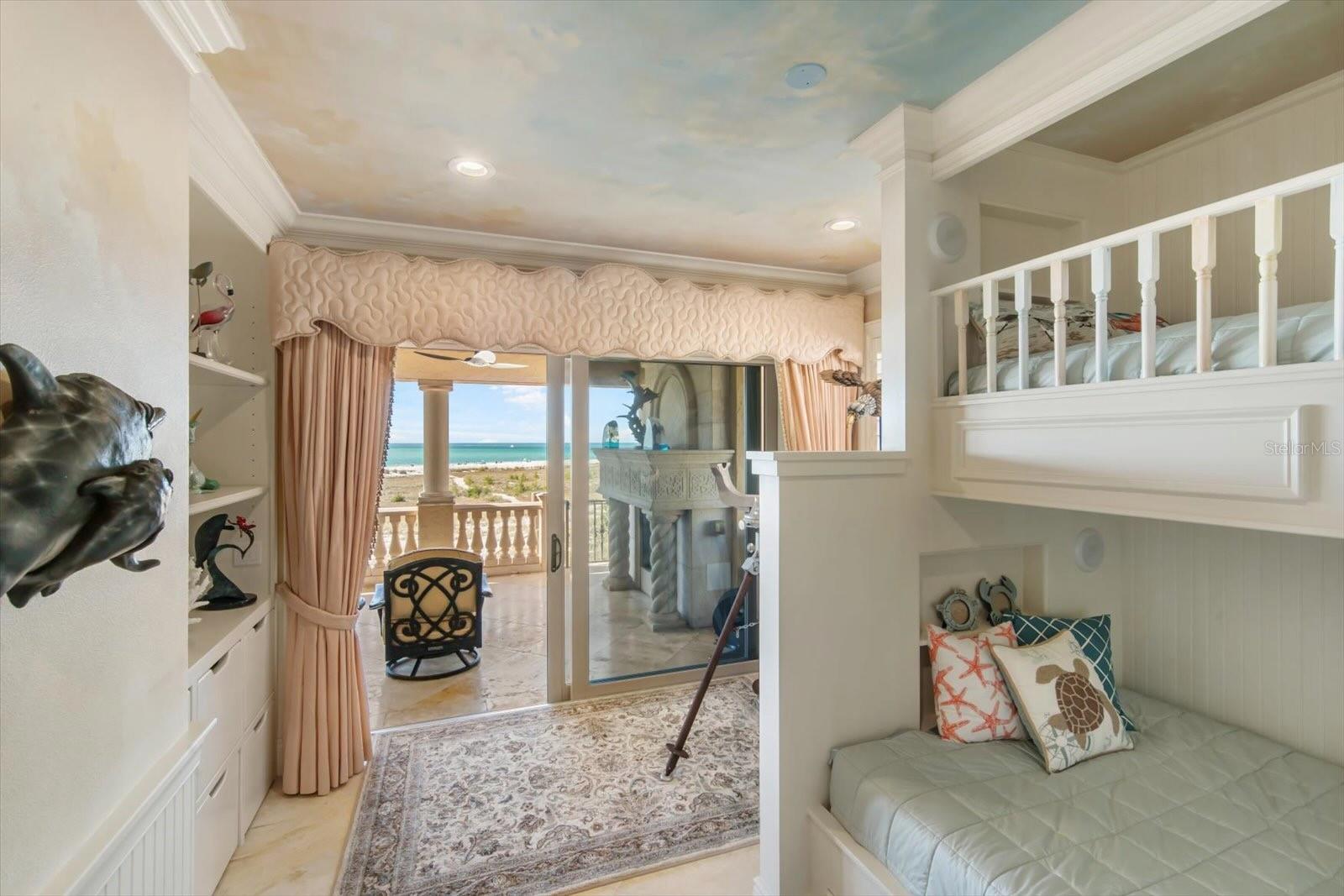 A4676858 Property Photo