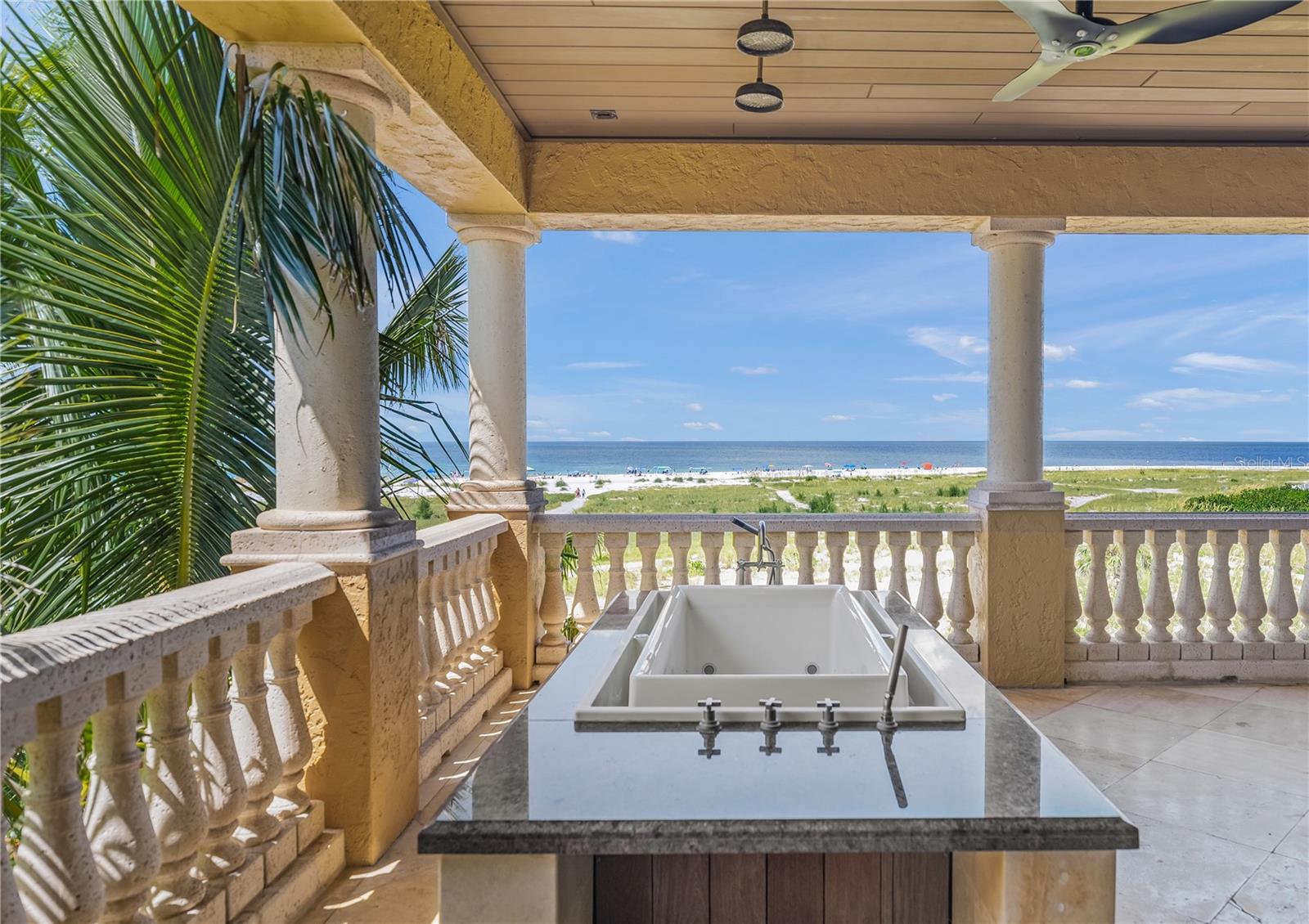 A4676858 Property Photo