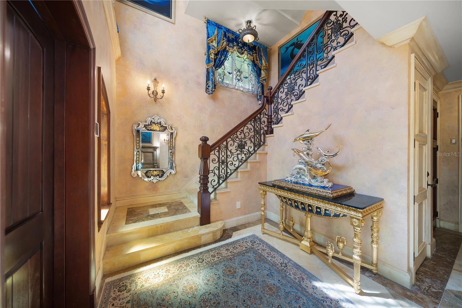 A4676858 Property Photo