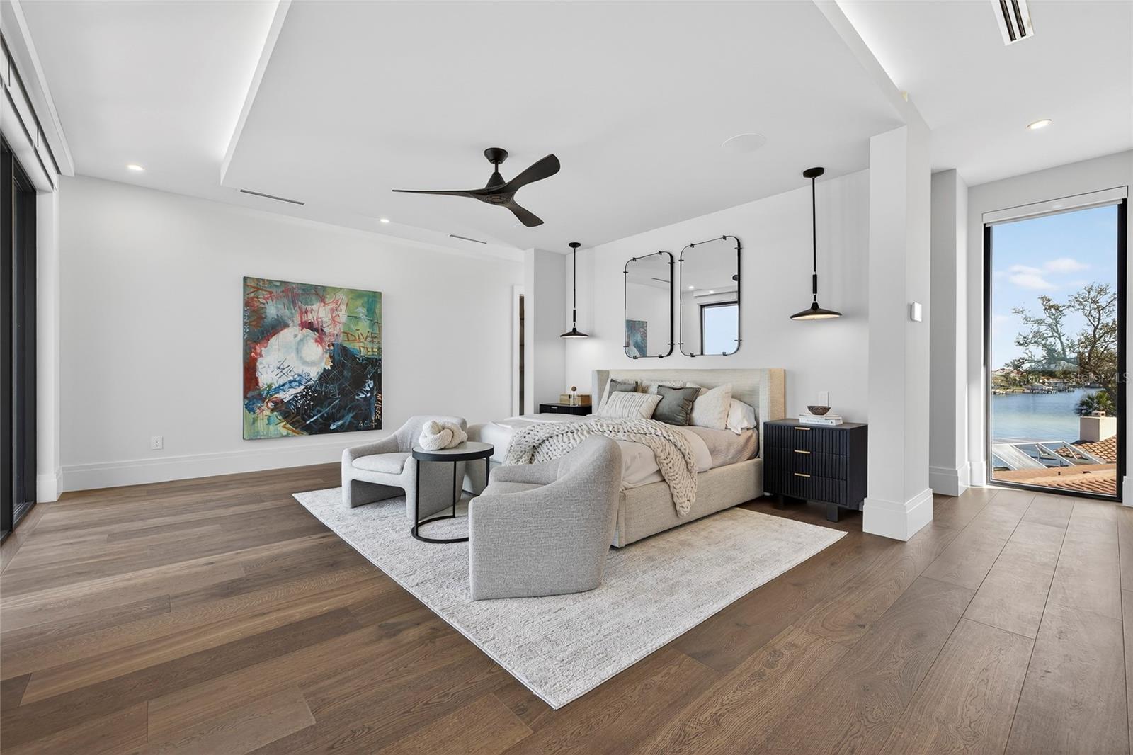 TB8460811 Property Photo