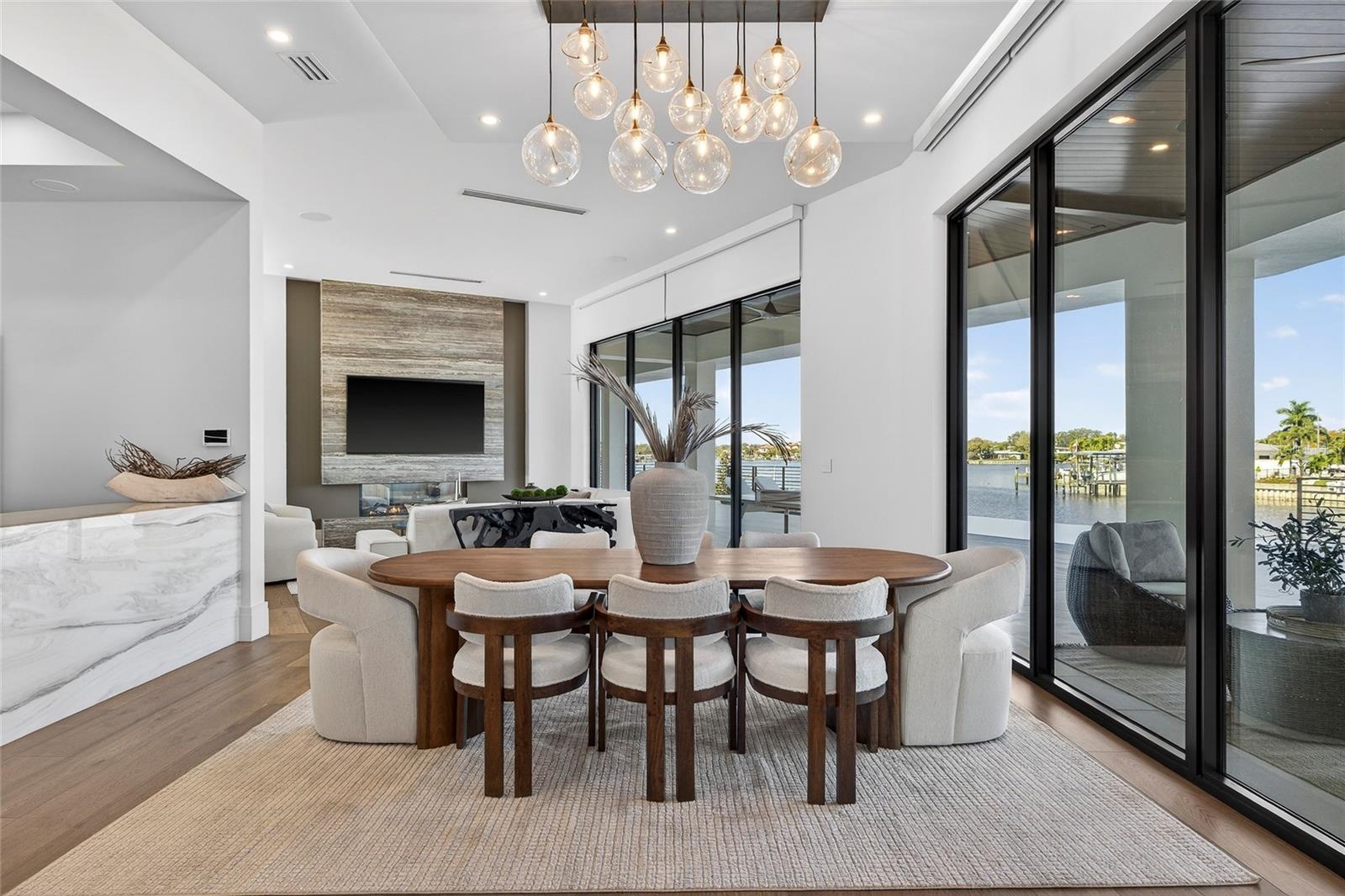 TB8460811 Property Photo