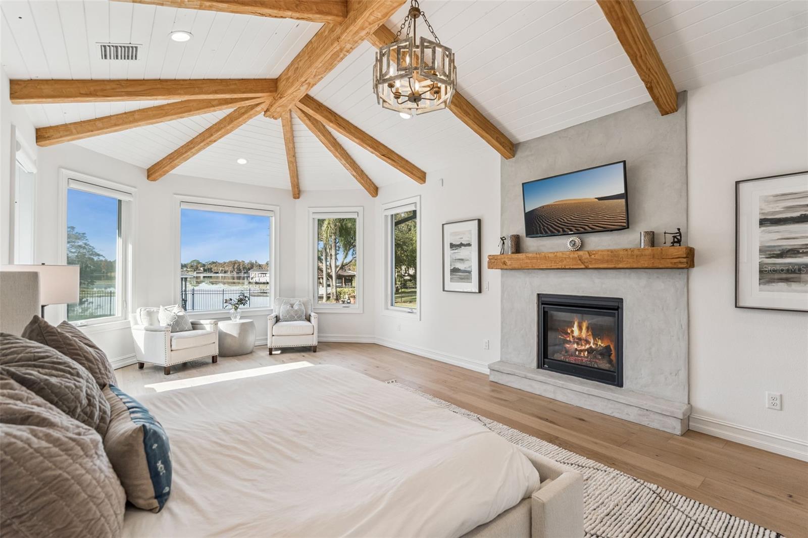 O6370886 Property Photo