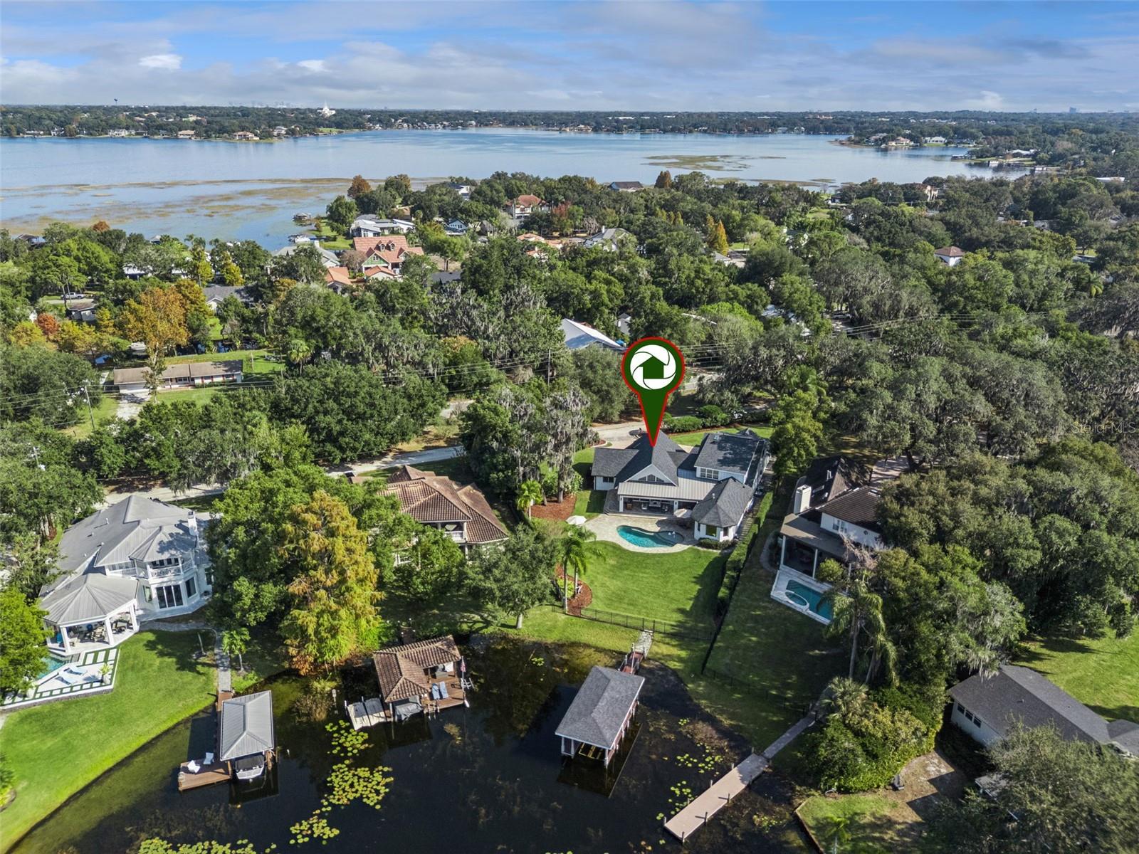 O6370886 Property Photo