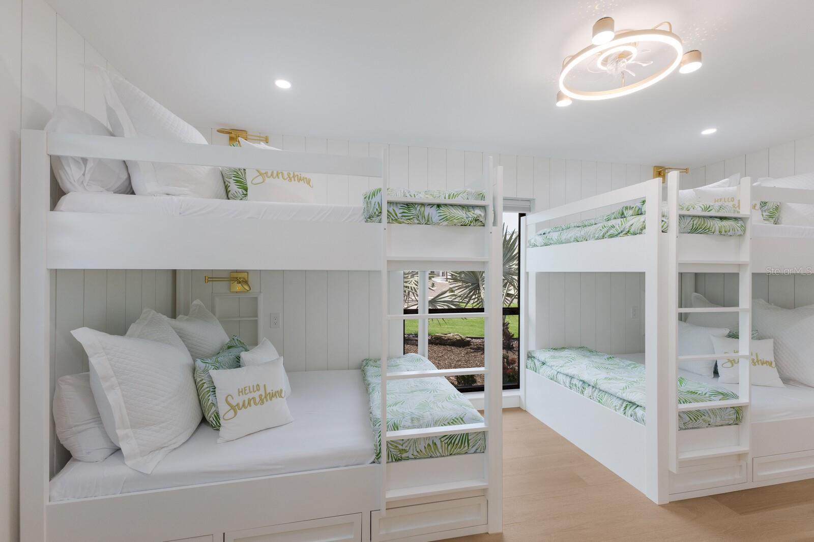 A4676878 Property Photo