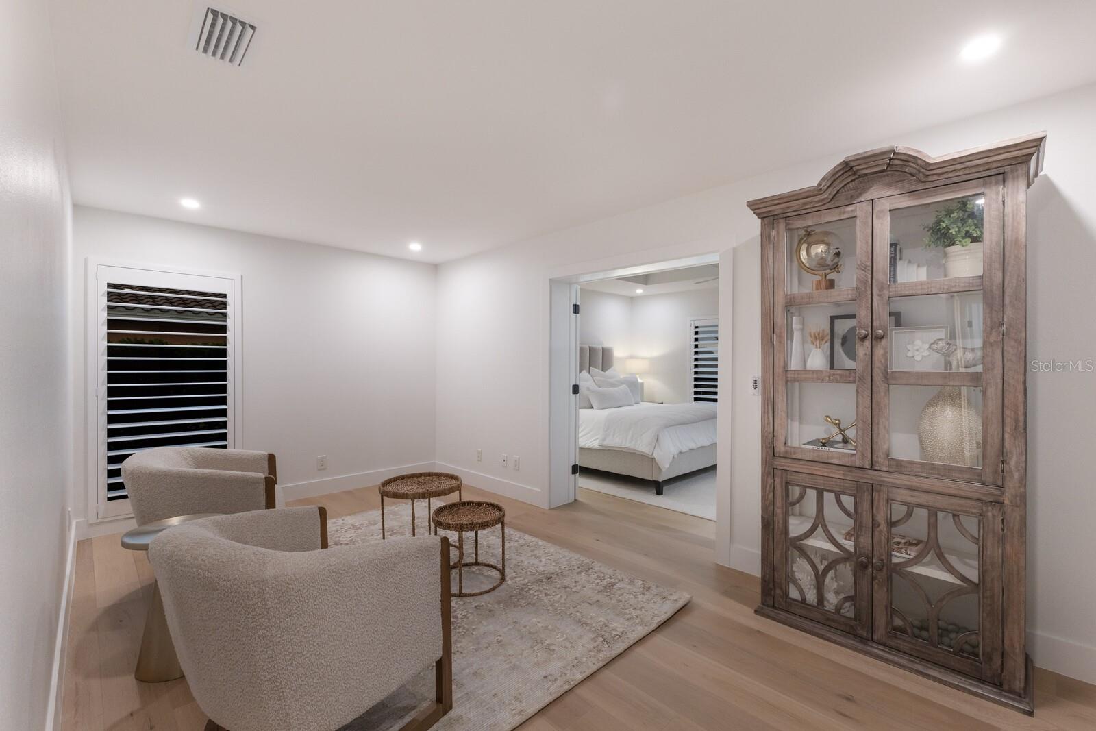 A4676878 Property Photo