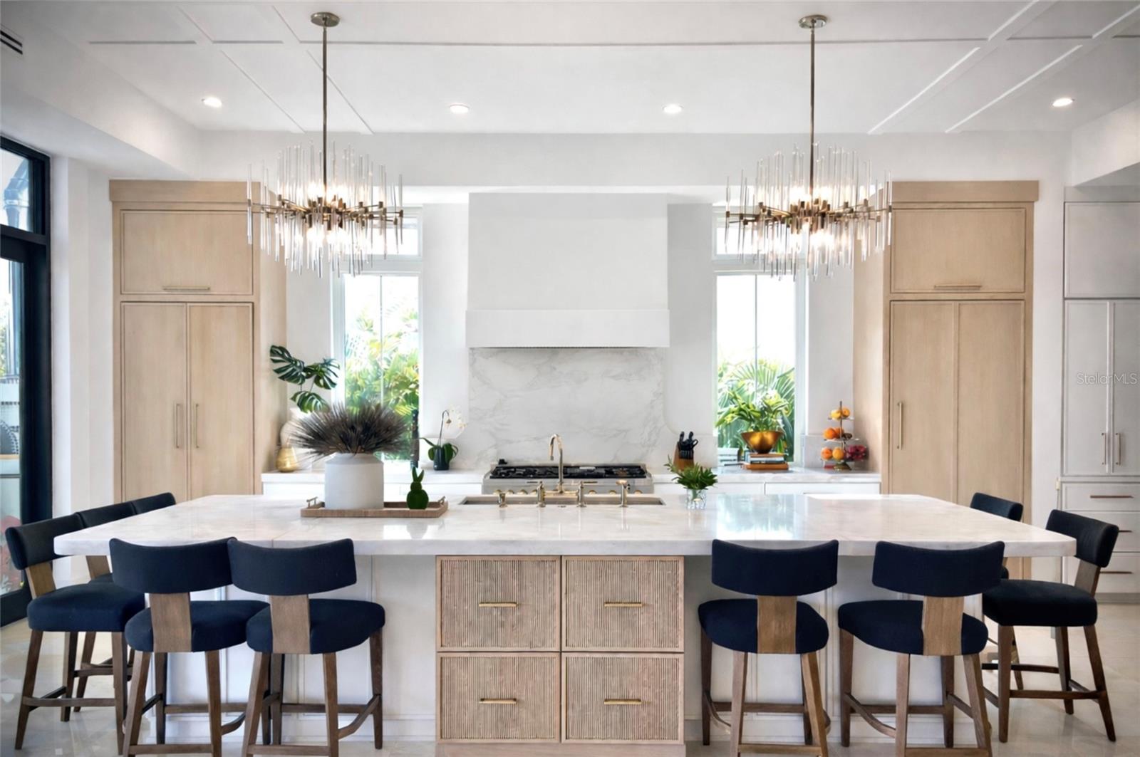 TB8460832 Property Photo