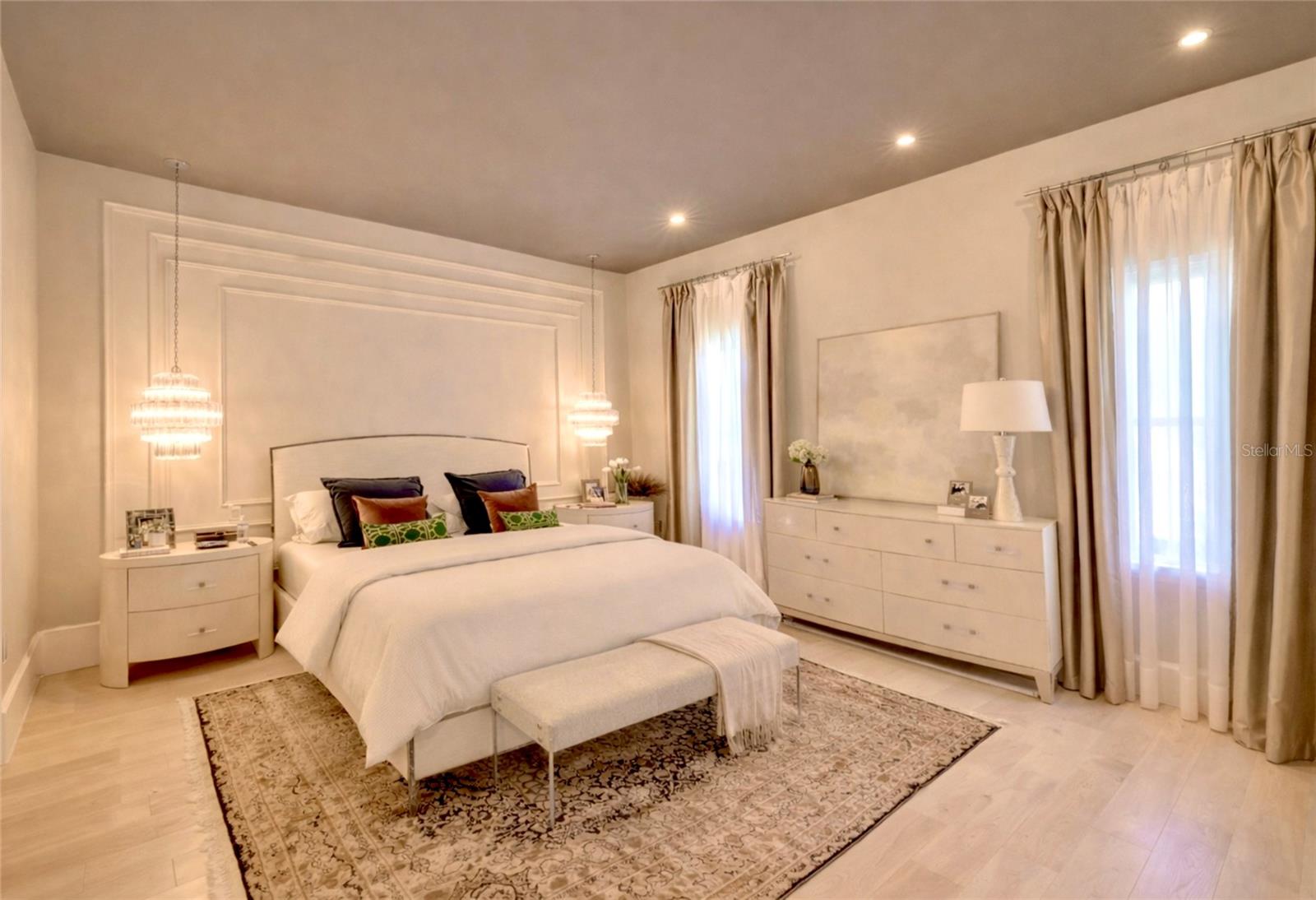 TB8460832 Property Photo