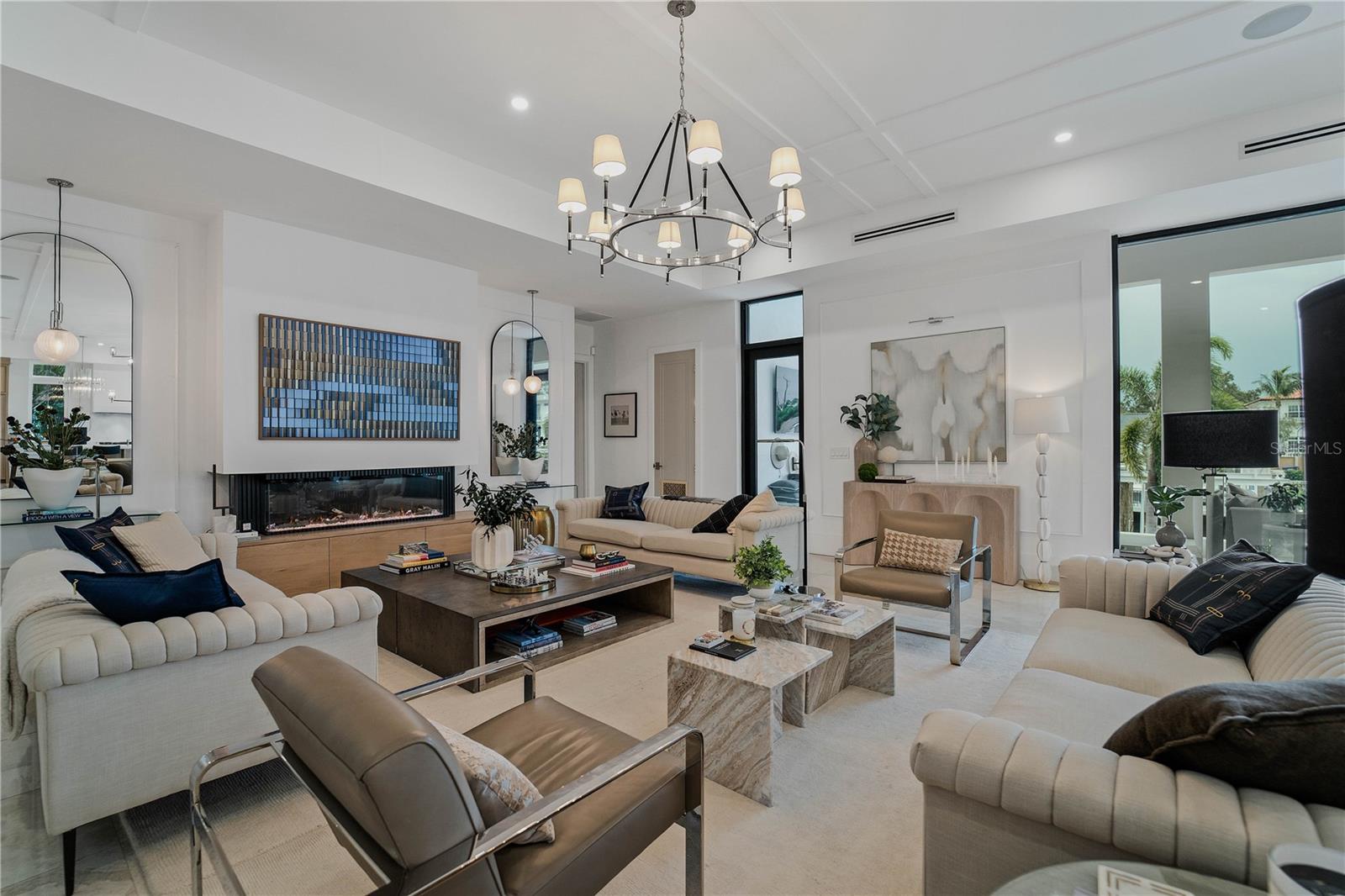 TB8460832 Property Photo