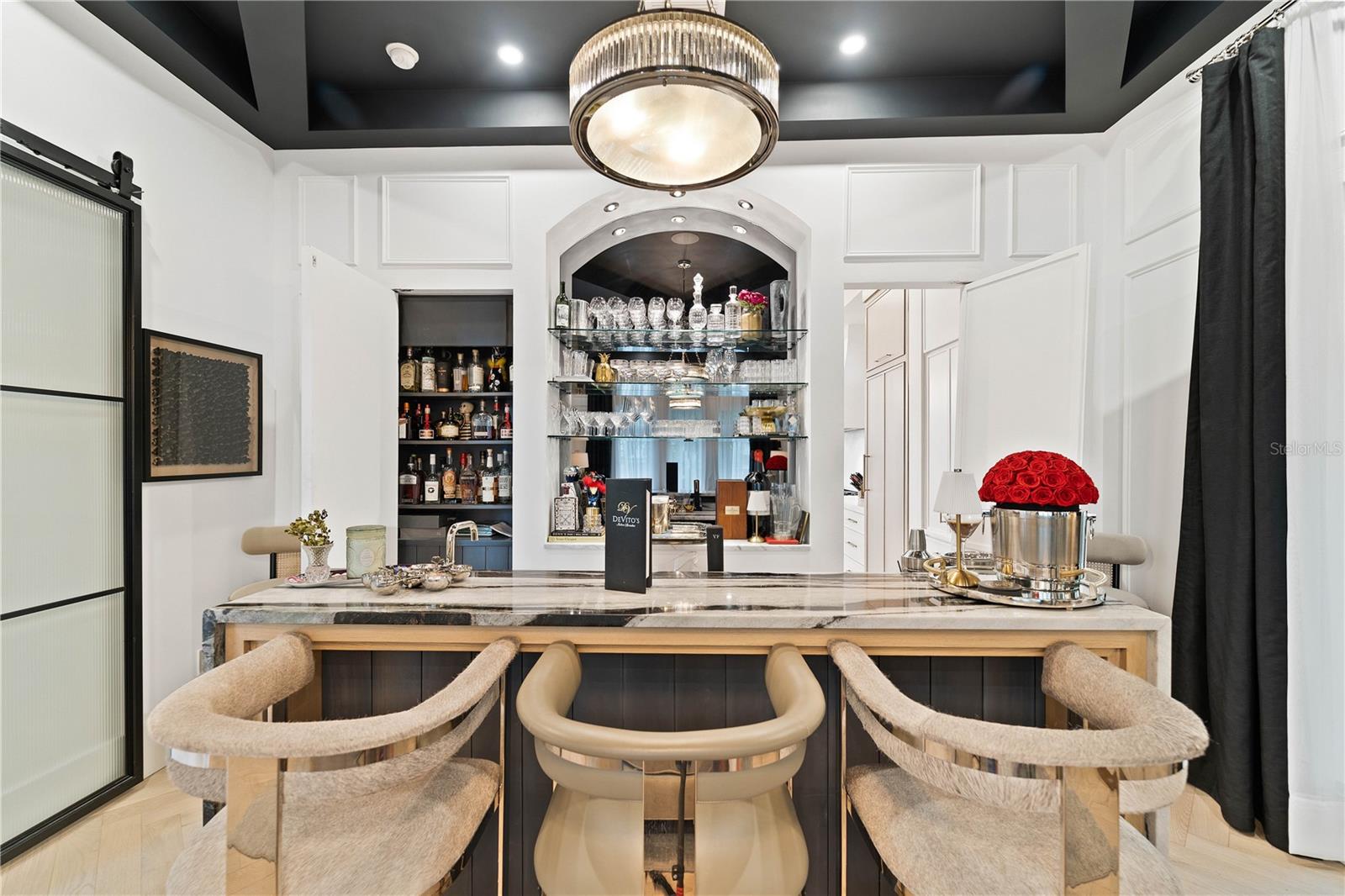 TB8460832 Property Photo