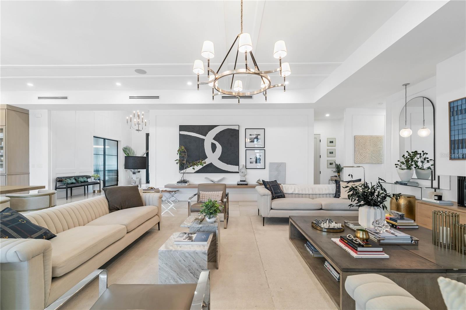 TB8460832 Property Photo