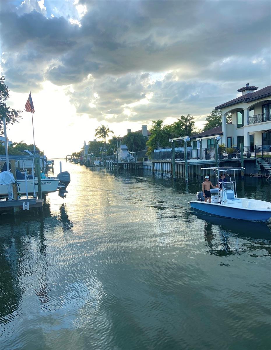 TB8460832 Property Photo