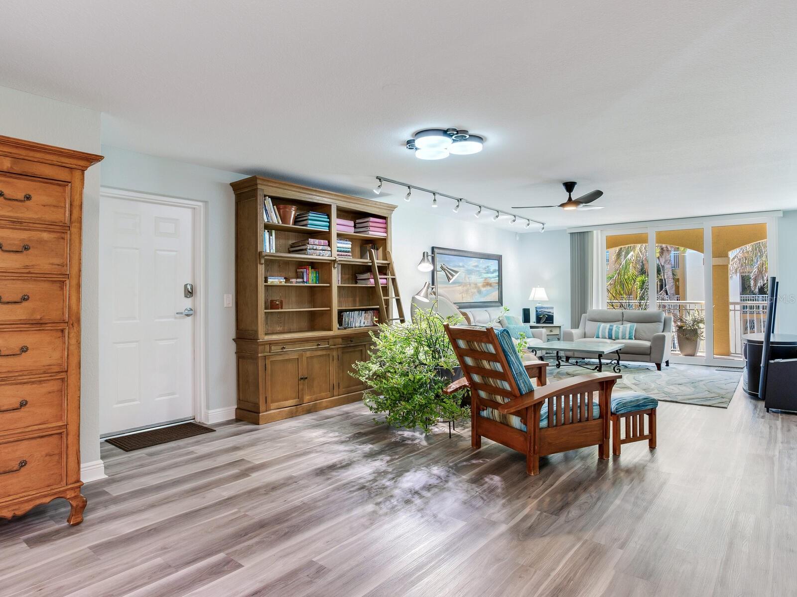 Family room poolside