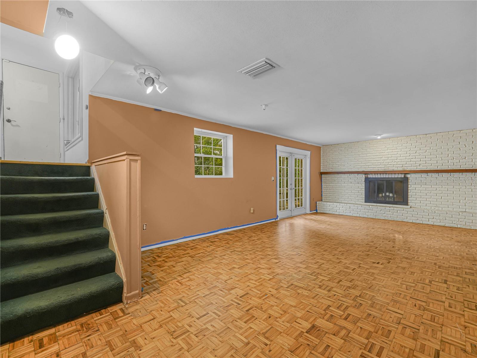 L4958266 Property Photo