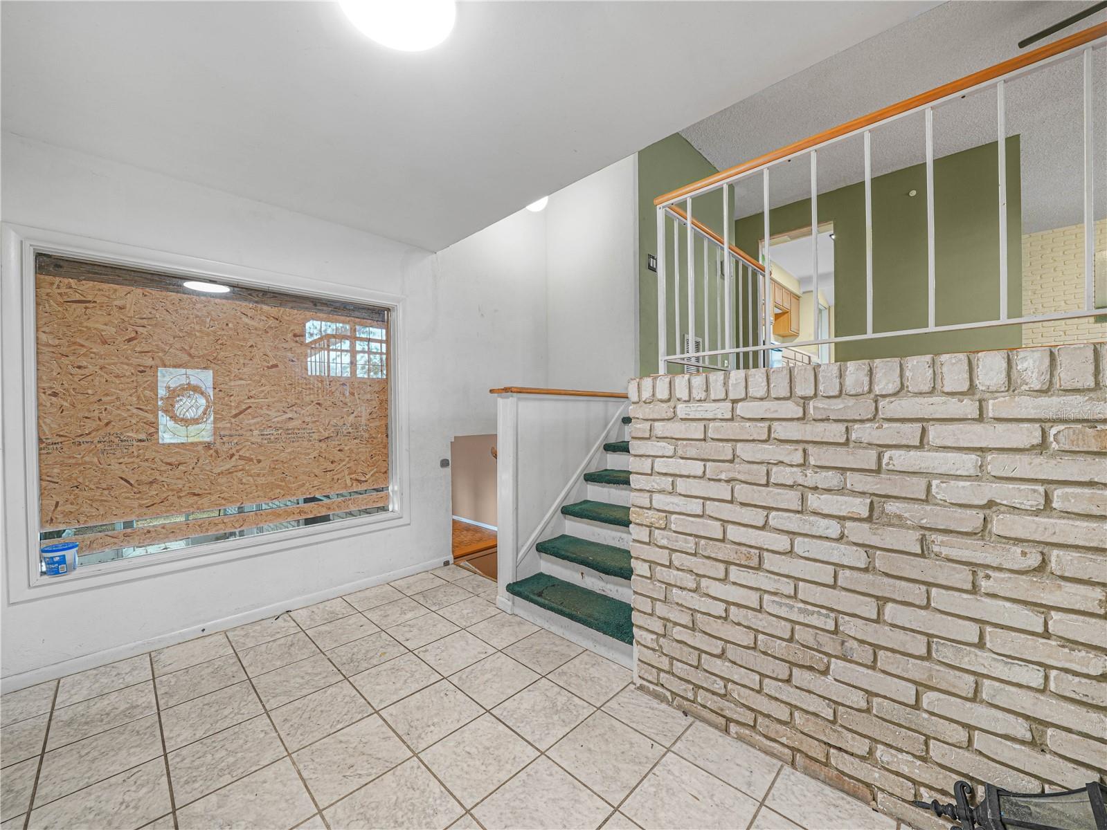 L4958266 Property Photo