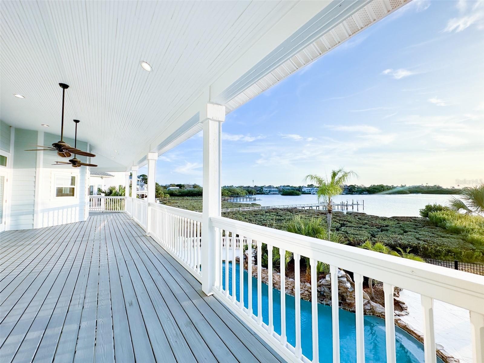 TB8460889 Property Photo