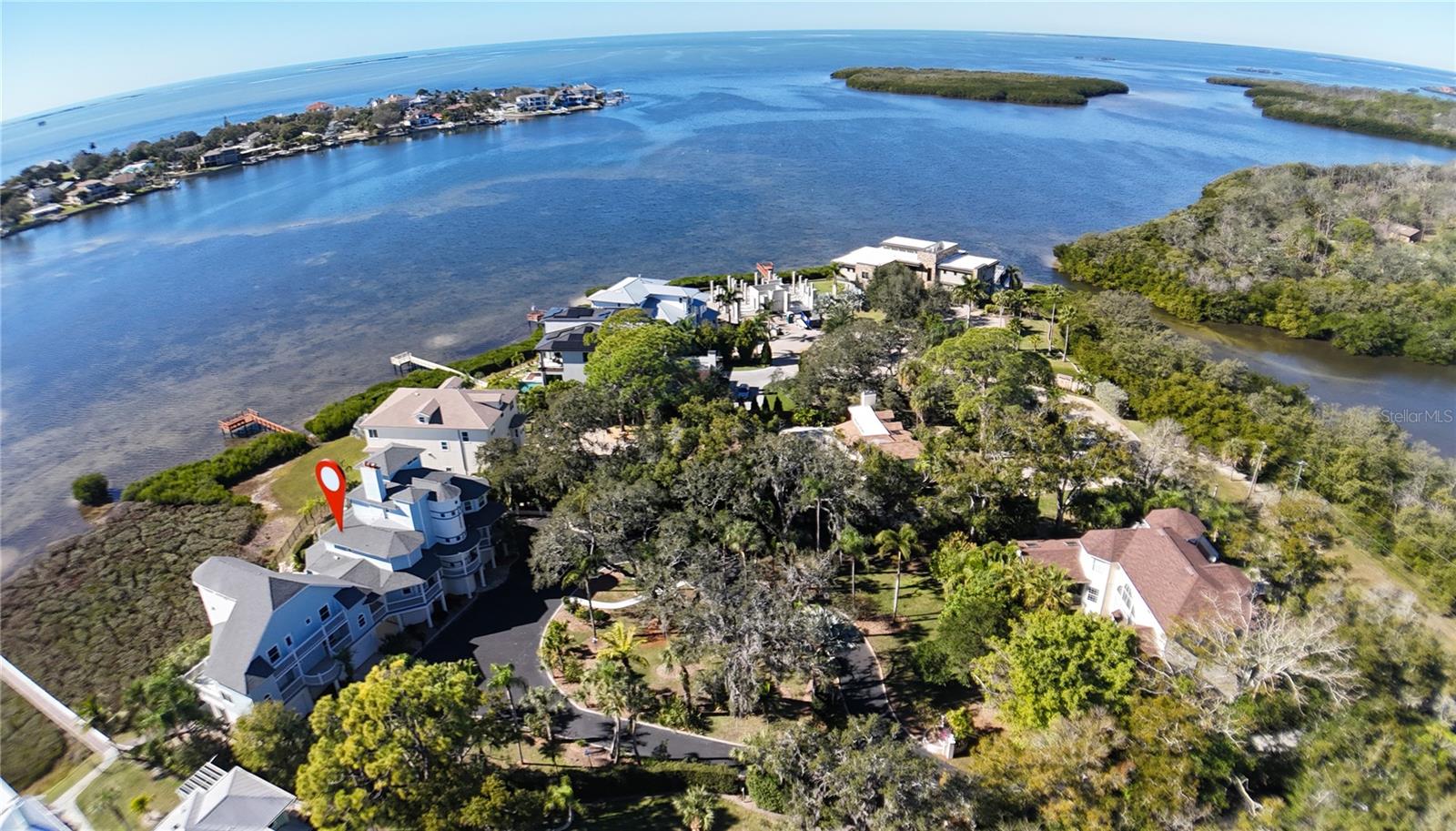 TB8460889 Property Photo