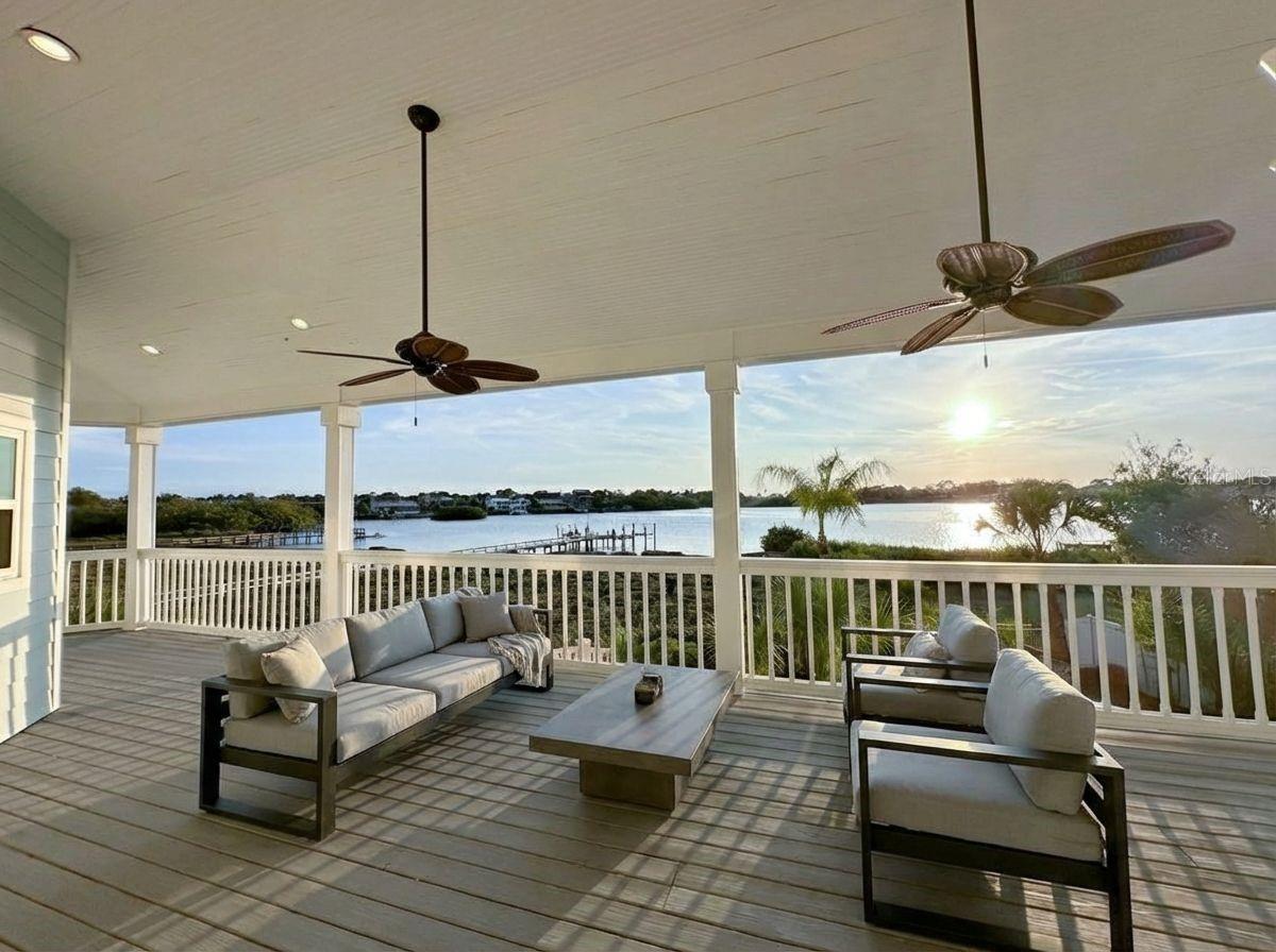 TB8460889 Property Photo